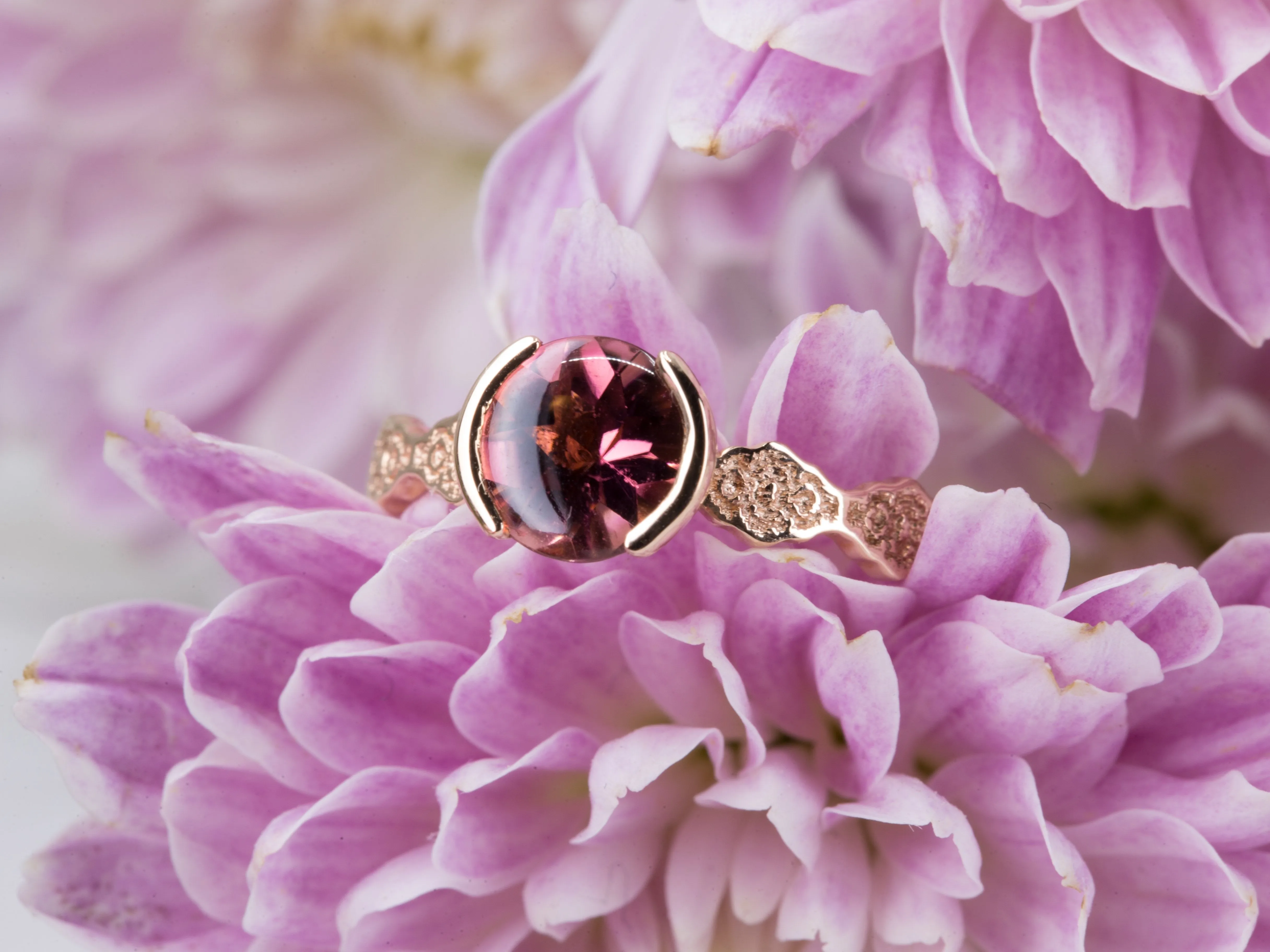1.25 ct Pink Tourmaline Engagement Ring - Size 7