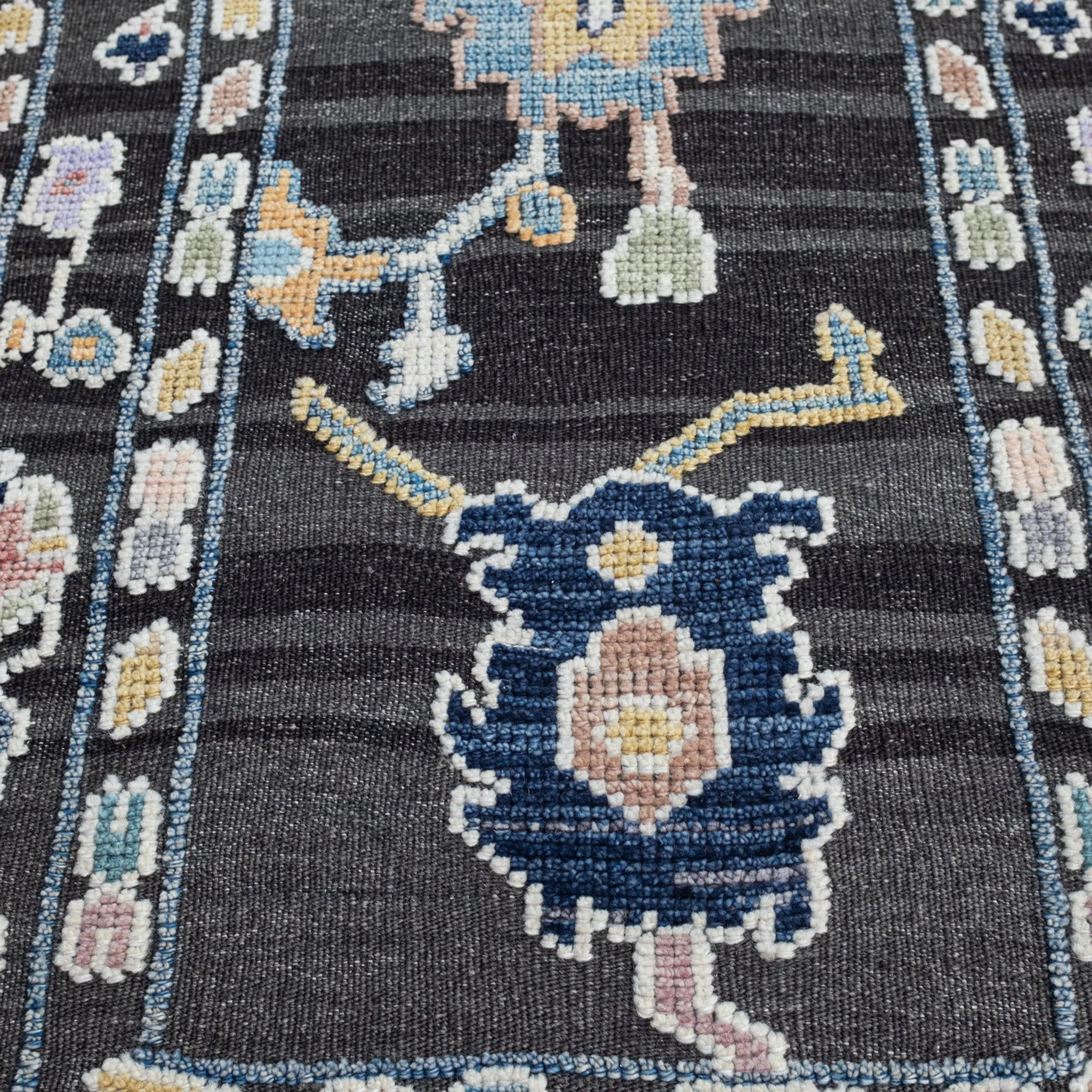 16247 Handwoven Rug 3x10’4