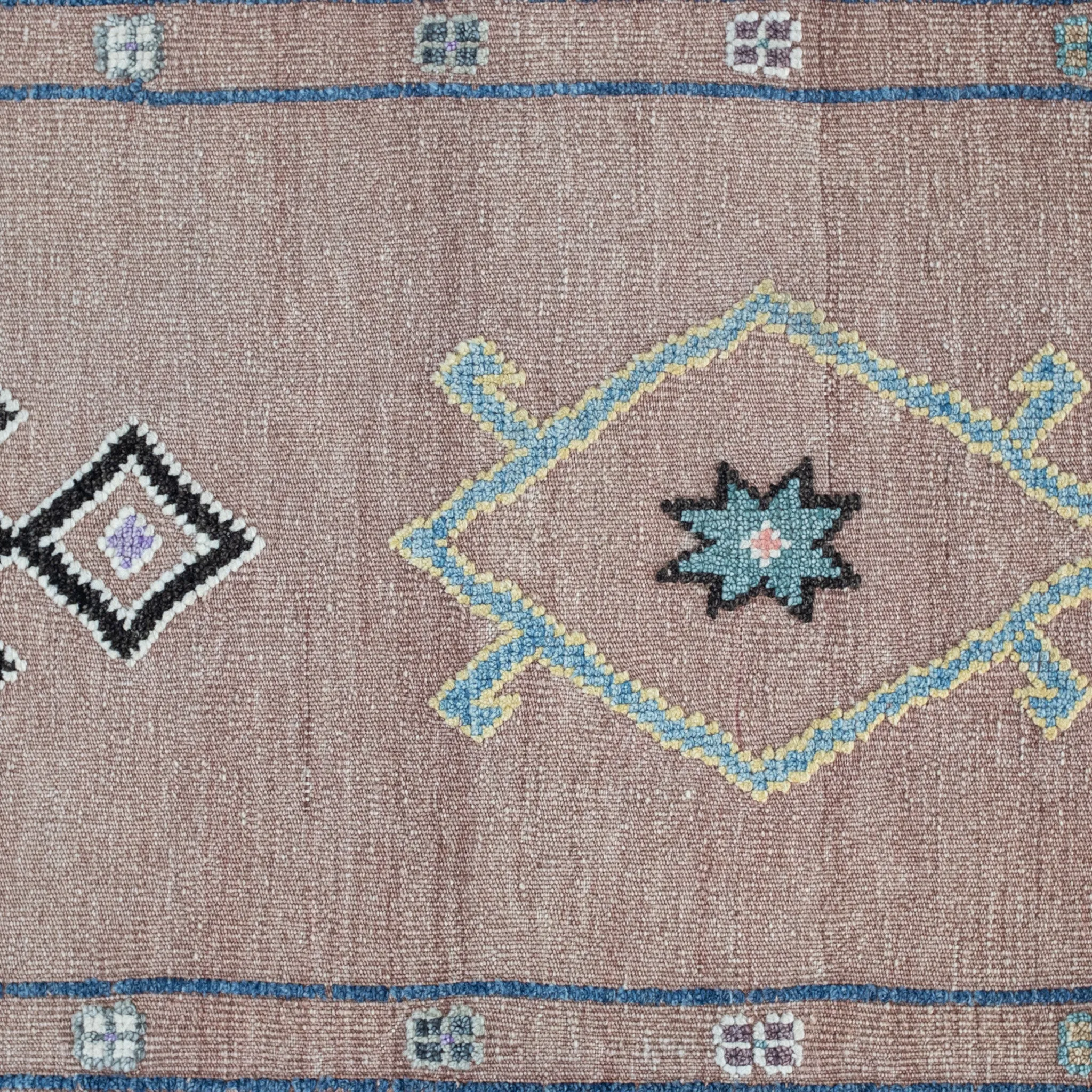 16261 Handwoven Rug 2’10x6’3