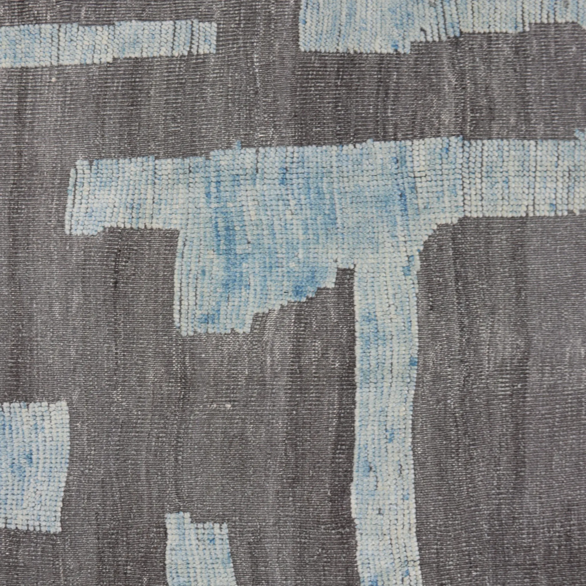 16513 Handwoven Rug 9x12’4