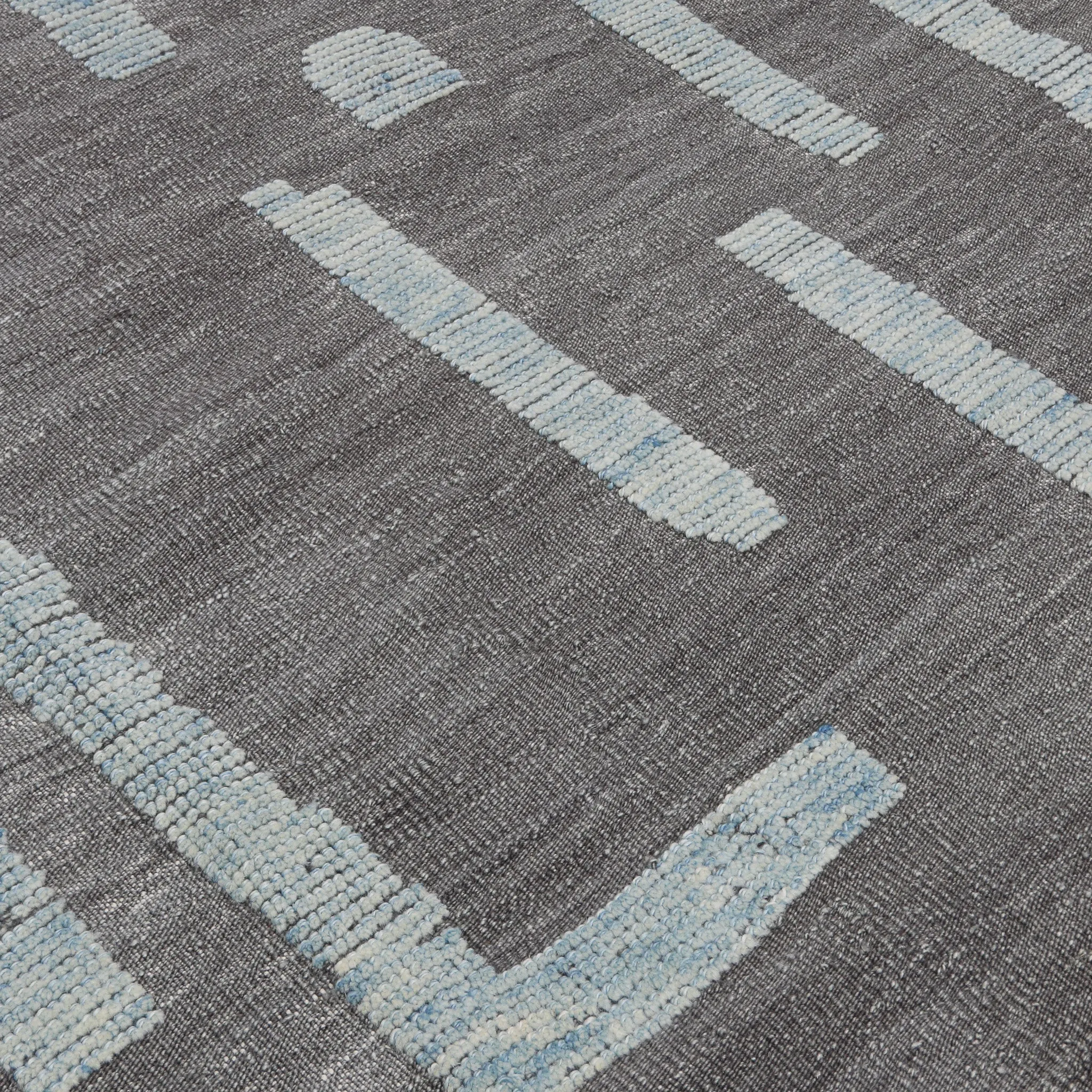 16513 Handwoven Rug 9x12’4