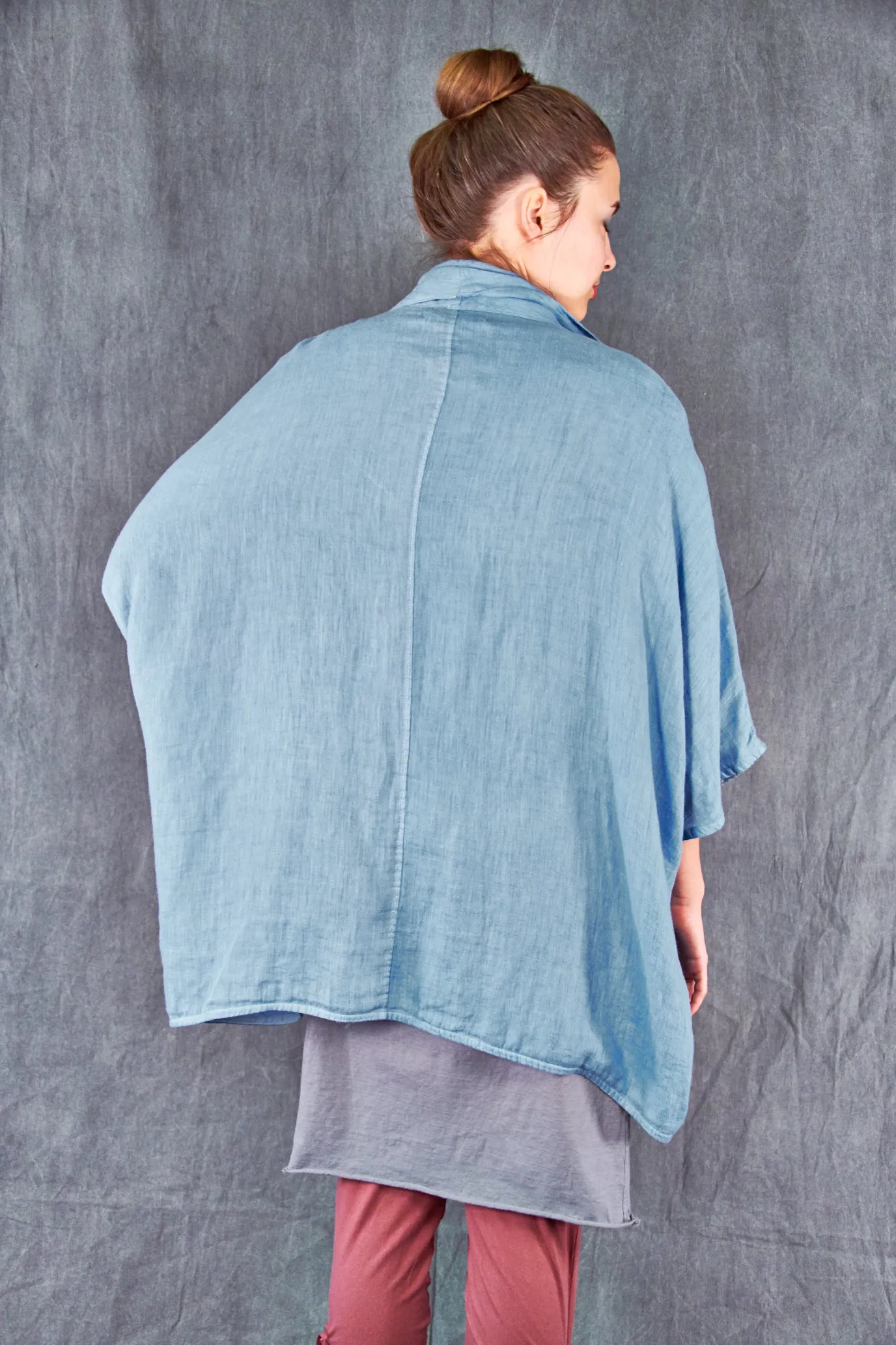 5230 Linen Boxy Summer Cardi Light Blue-U