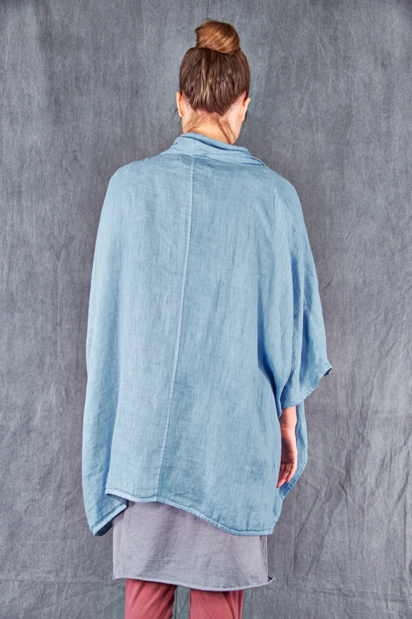 5230 Linen Boxy Summer Cardi Light Blue-U