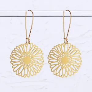 A Tea Leaf - Earrings - Gerber Daisy Flower (Gold) #ATL-E-238
