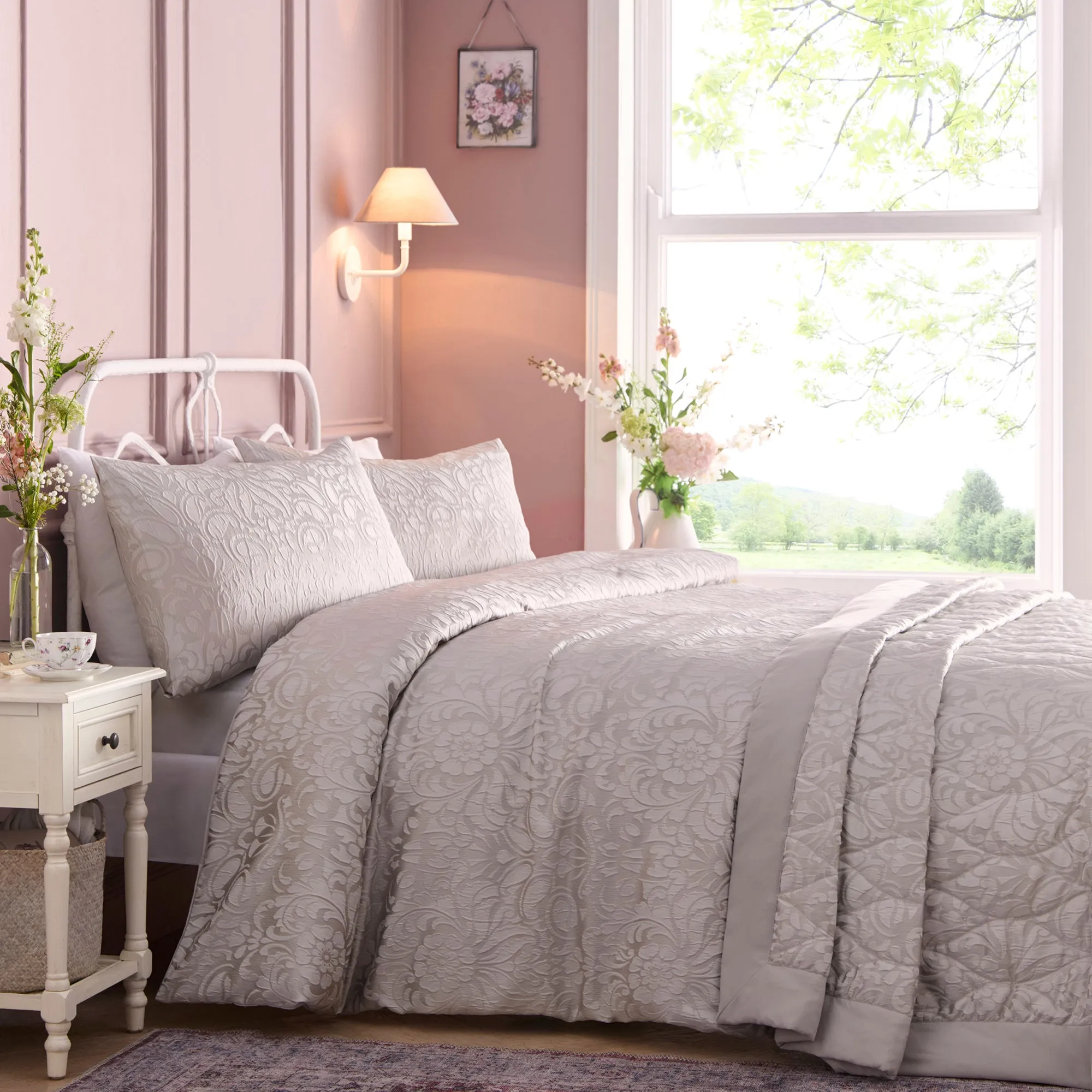 Appletree Heritage Worcester Duvet Cover Set - Silver