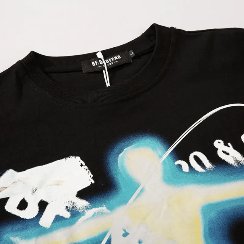 Bold Abstract Graphic Oversize T-Shirt