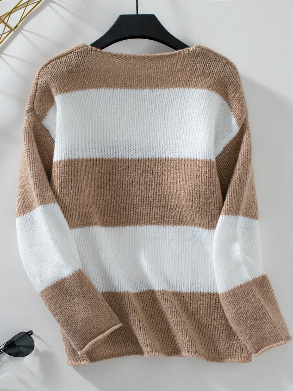 Color Block V-Neck Long Sleeve Sweater (3 Colors)