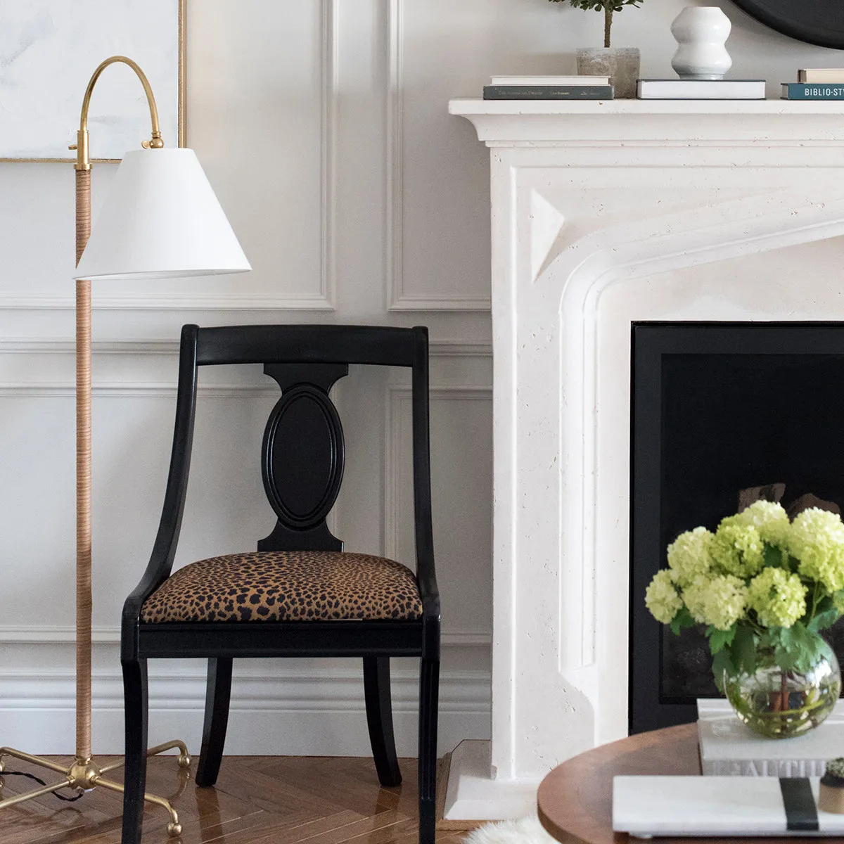 Curves Floor Lamp