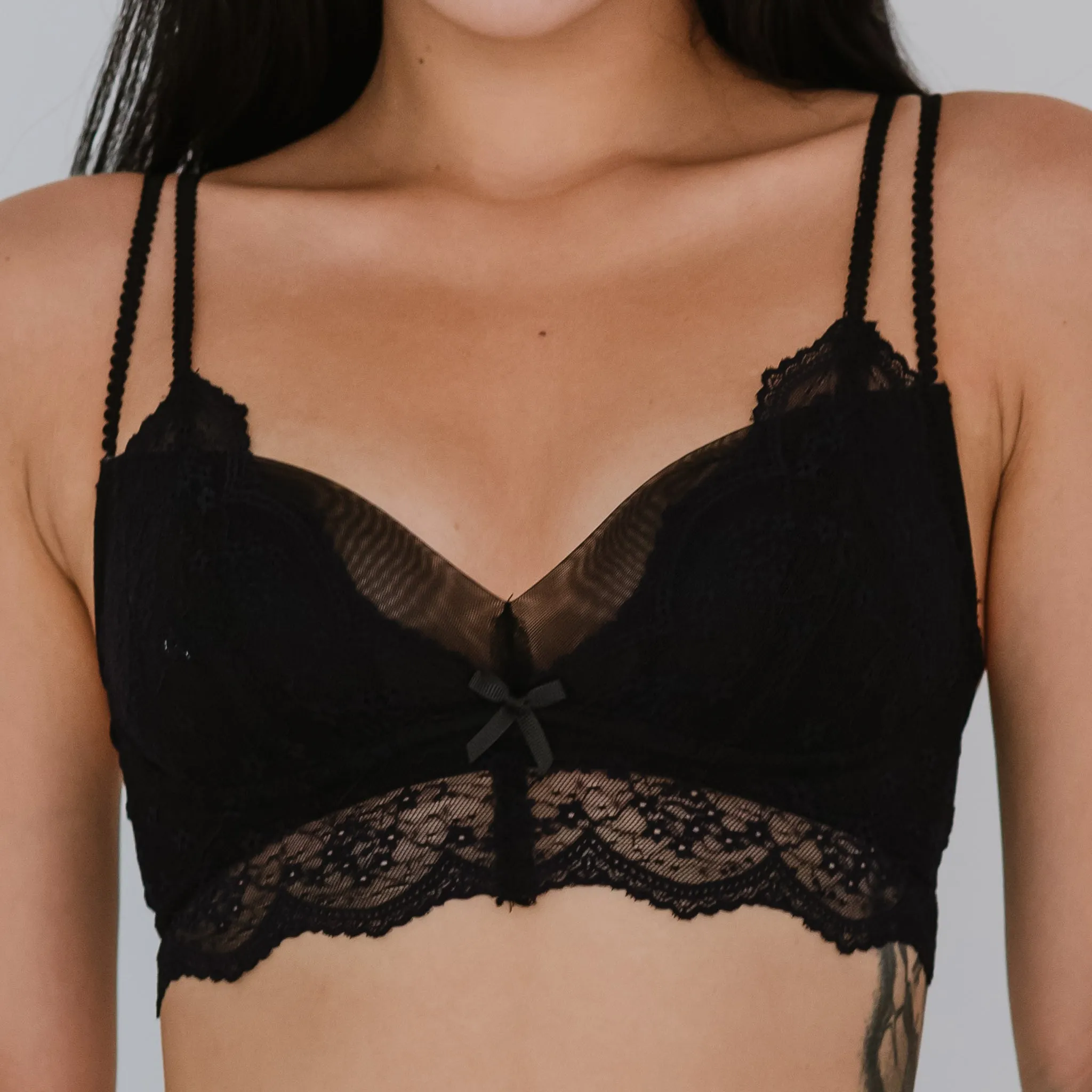 Dainty Daisy! Lace Unlined Wireless Bra in Black