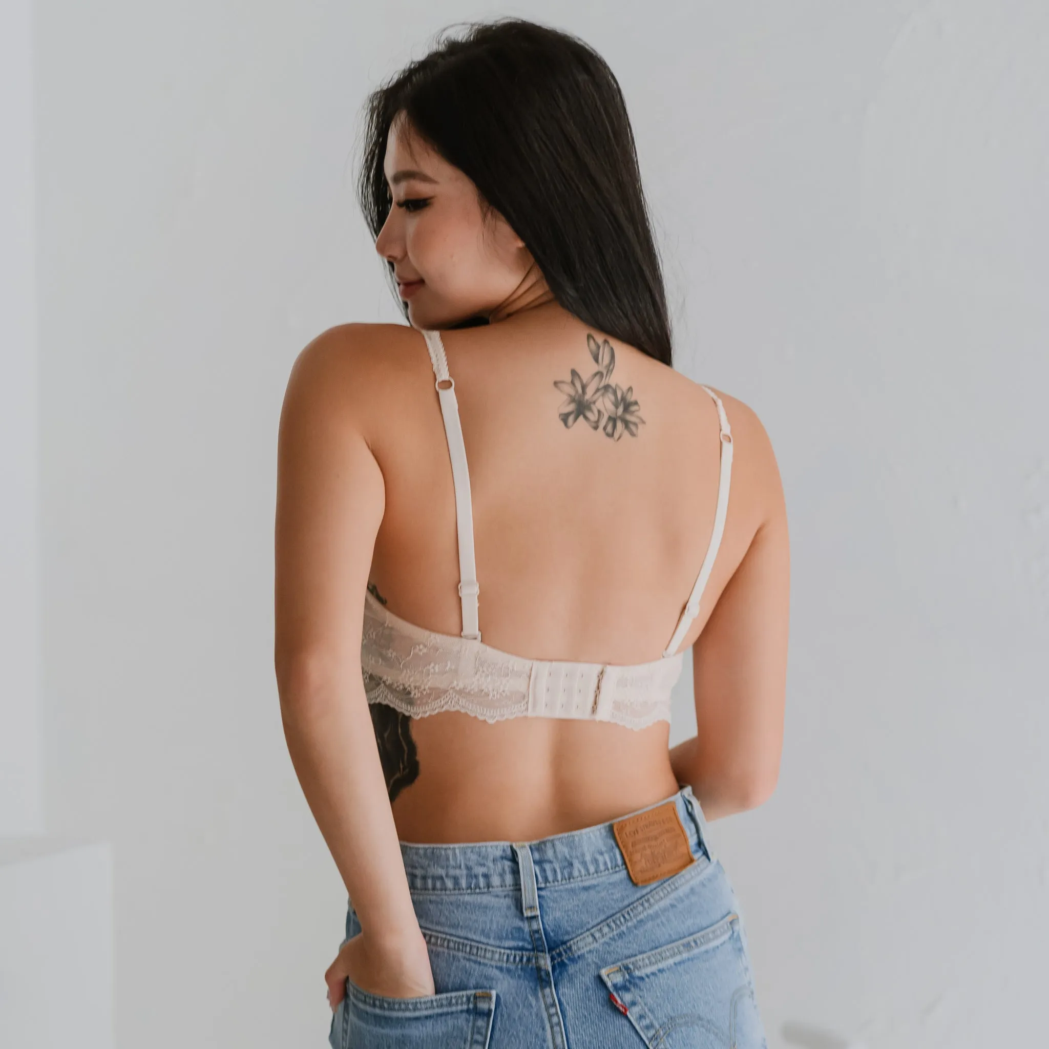 Dainty Daisy! Lace Unlined Wireless Bra in Sunset Blush