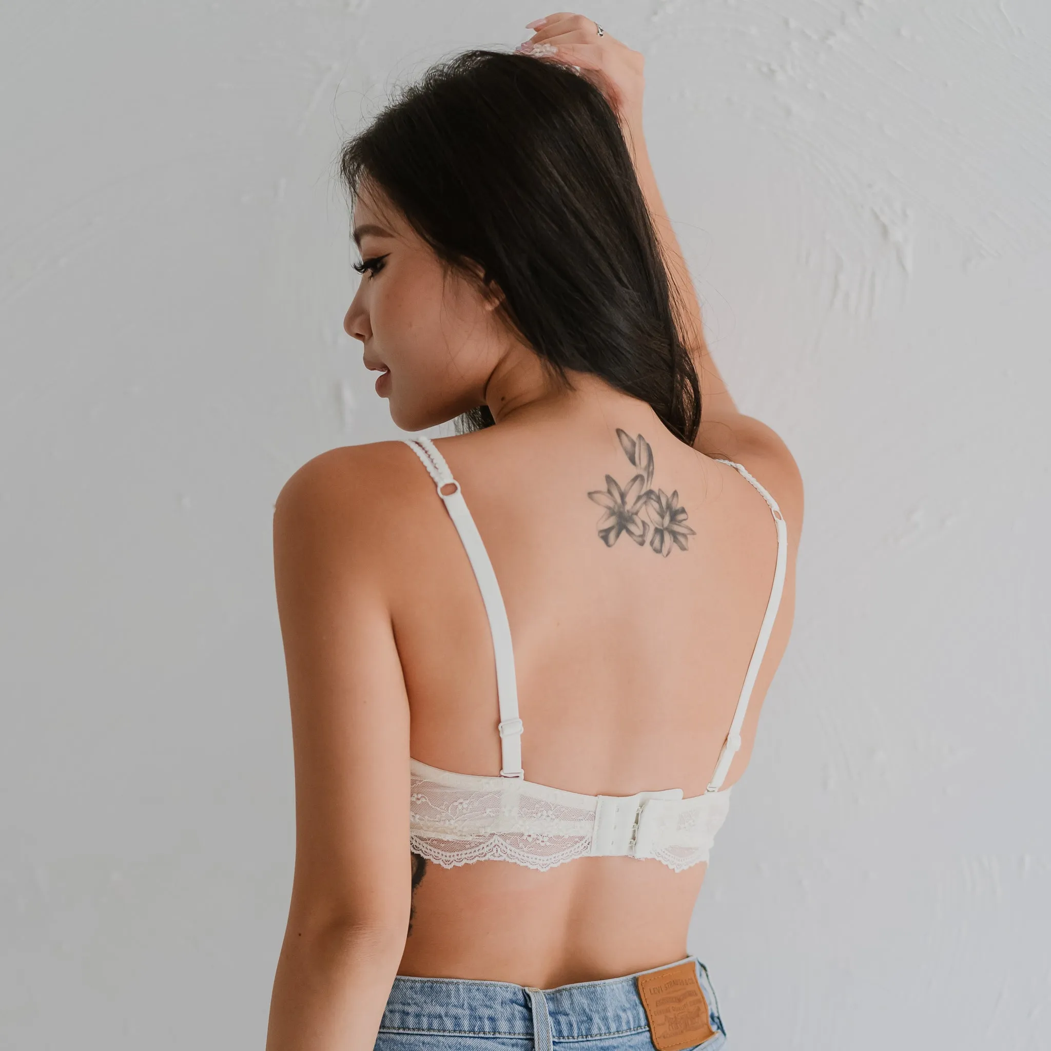 Dainty Daisy! Lace Unlined Wireless Bra in Willow Pistachio