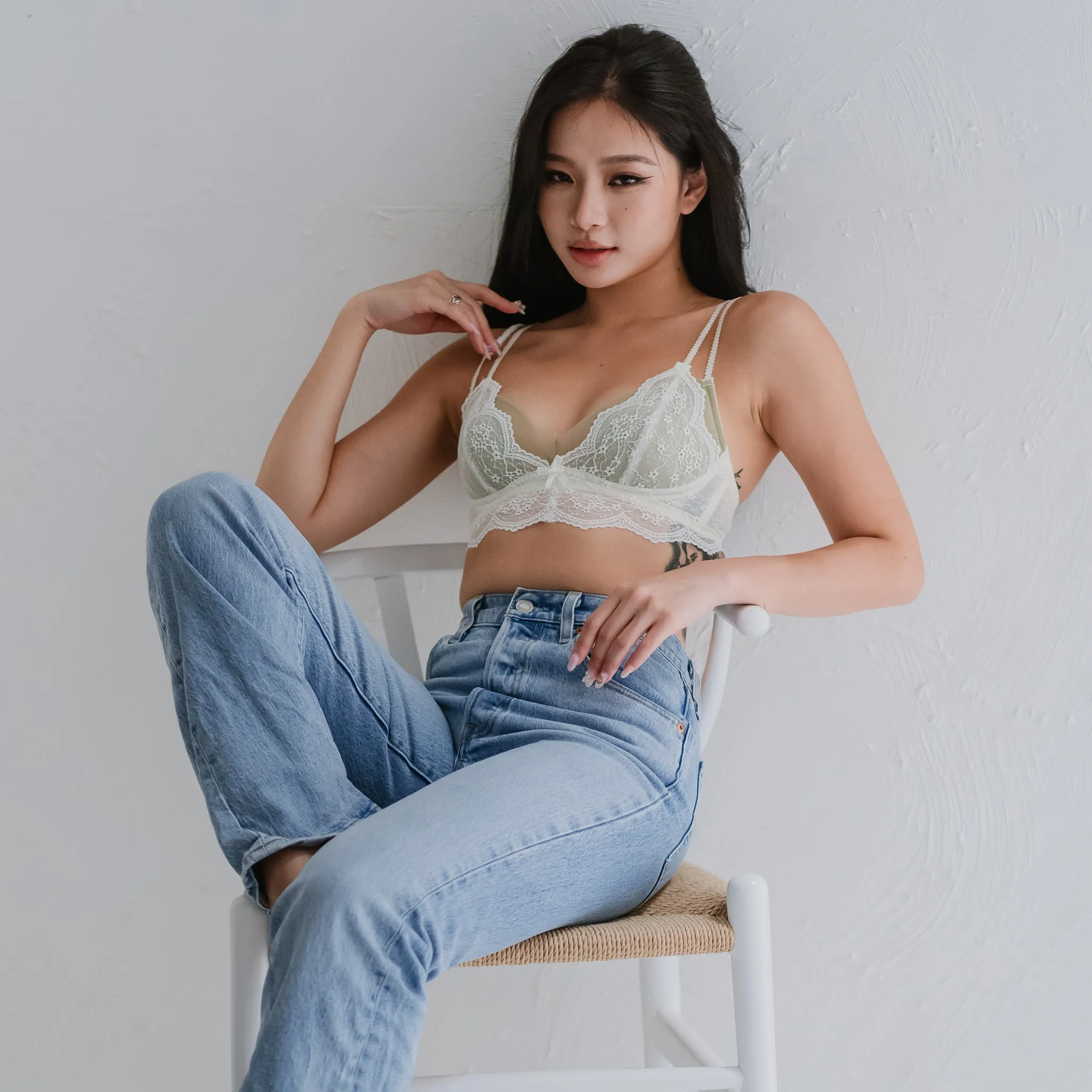 Dainty Daisy! Lace Unlined Wireless Bra in Willow Pistachio