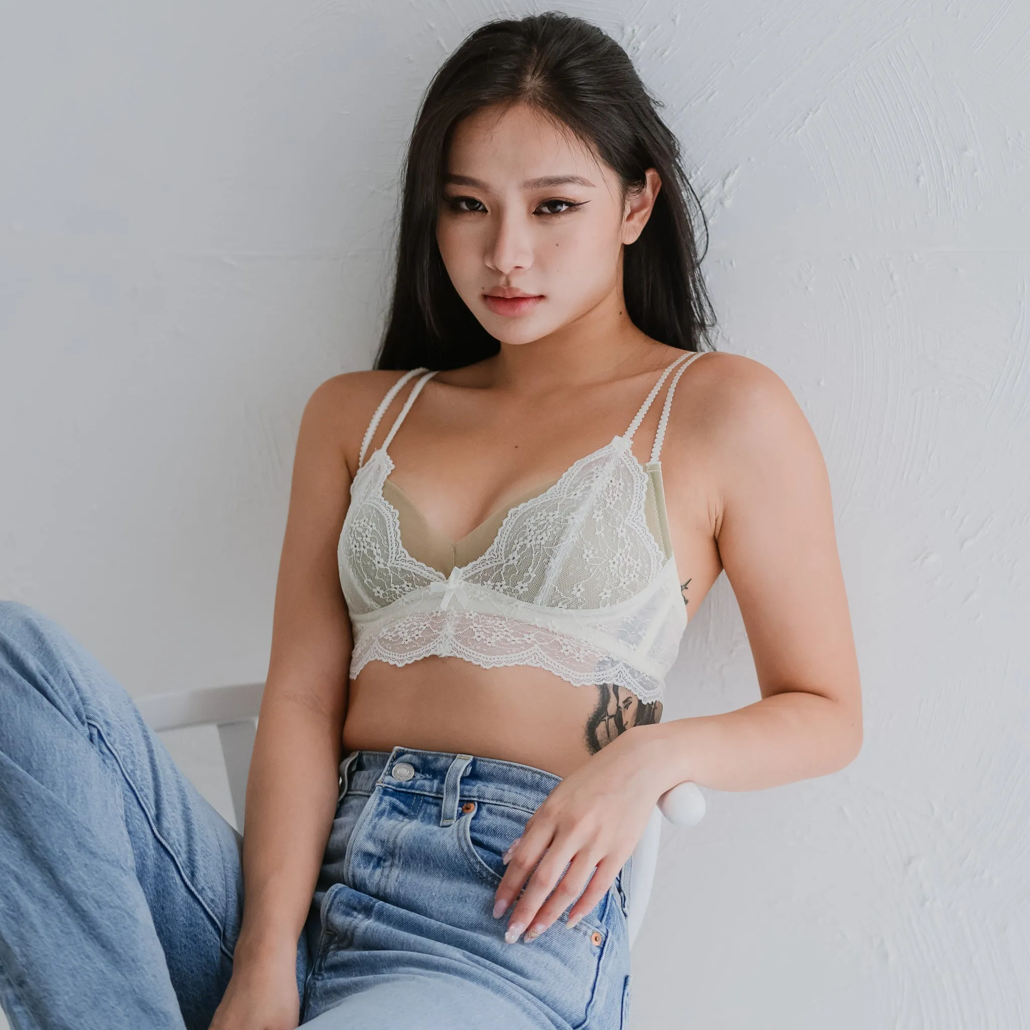 Dainty Daisy! Lace Unlined Wireless Bra in Willow Pistachio