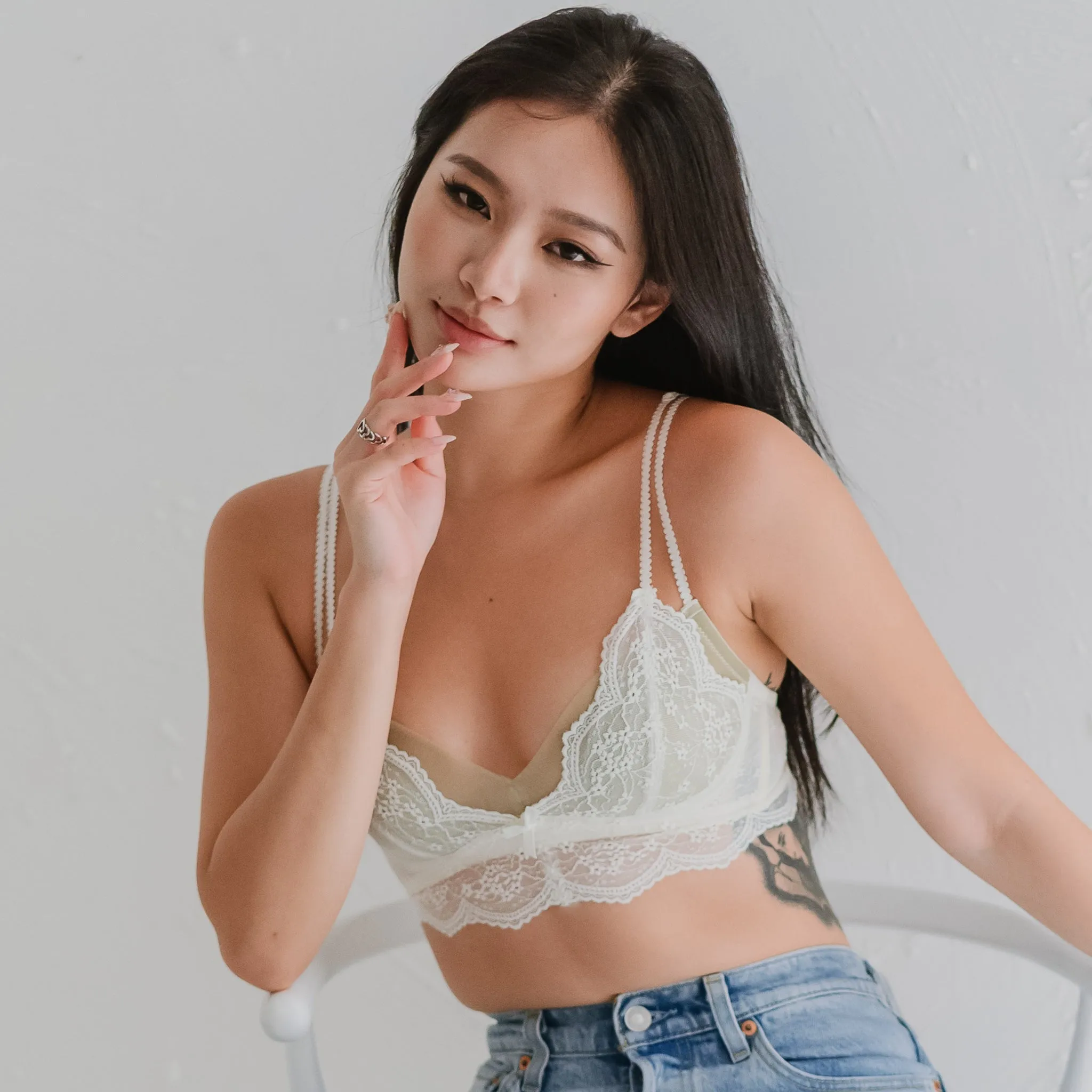 Dainty Daisy! Lace Unlined Wireless Bra in Willow Pistachio