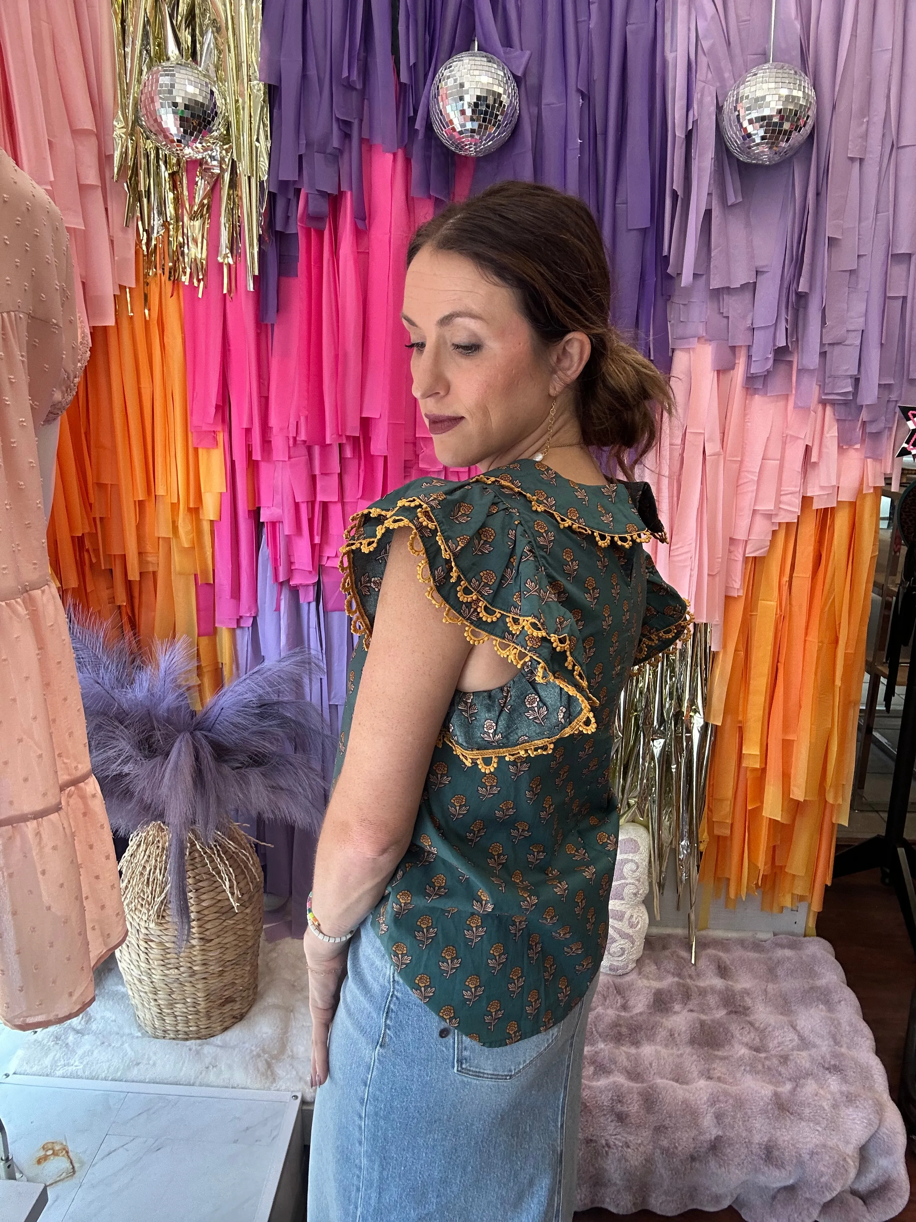 Darling Sensation Top: Hunter Green