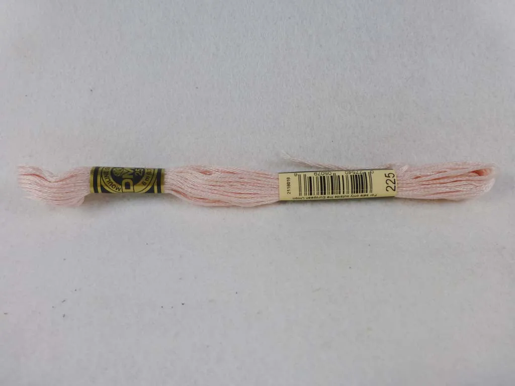 DMC Floss 225 Ultra Very Light Shell Pink