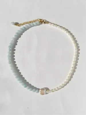 En Las Nubes Necklace