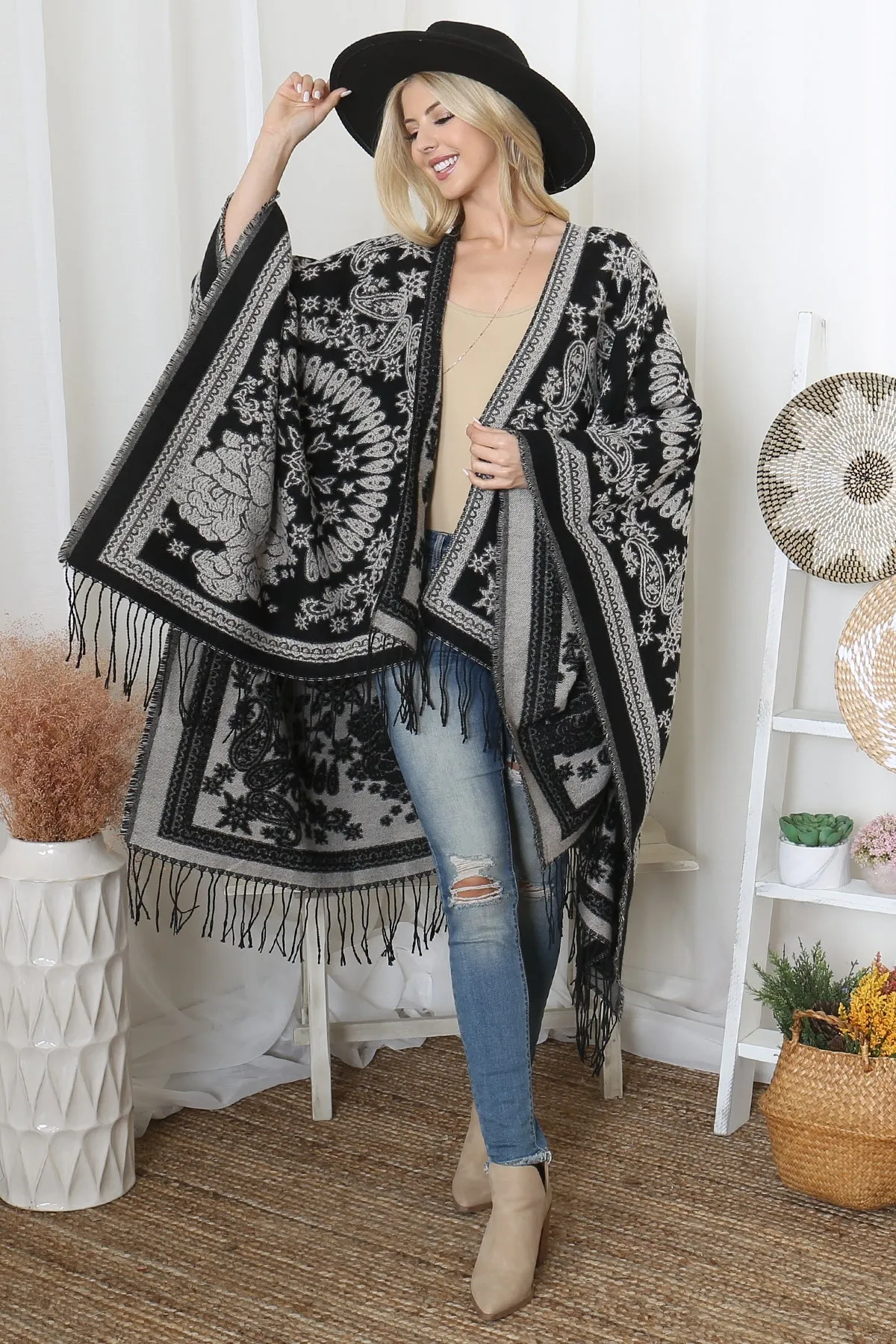FLOWER PAISLEY FRINGE WARMER OPEN FRONT KIMONO