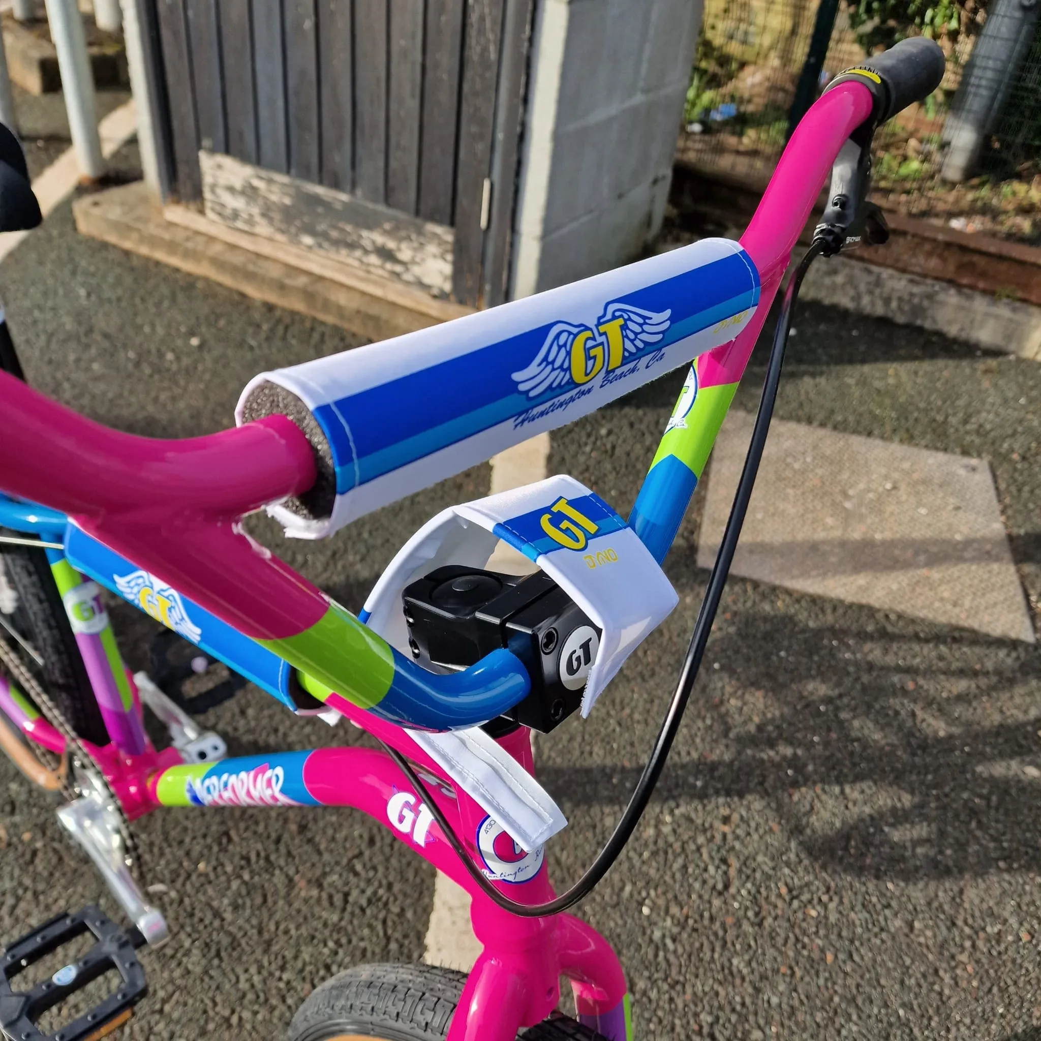 GT Pro Performer Heritage 26 Inch Bike WOW