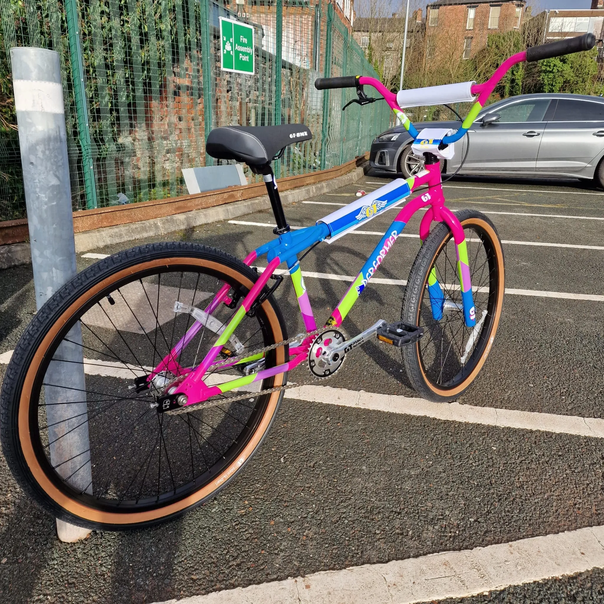 GT Pro Performer Heritage 26 Inch Bike WOW