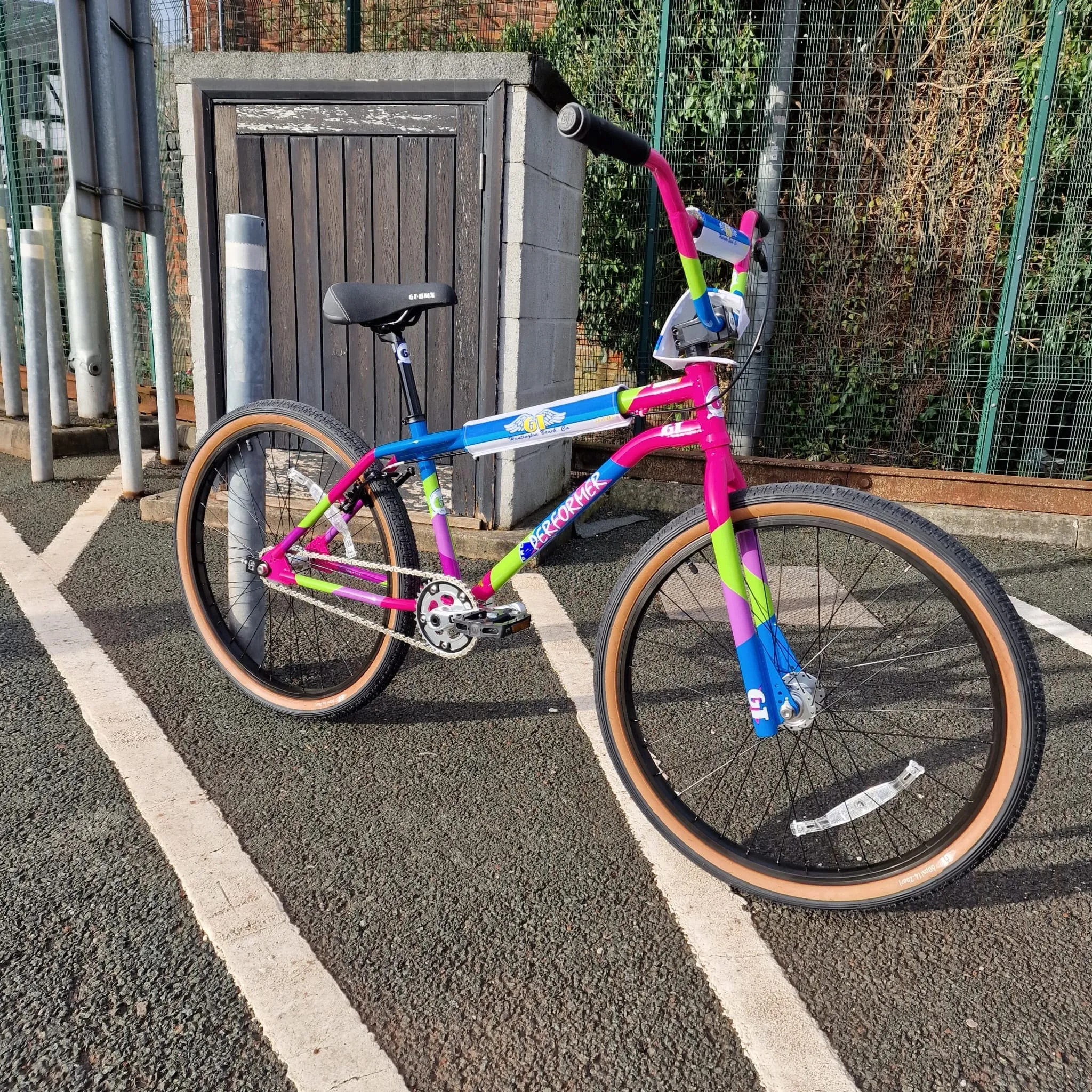 GT Pro Performer Heritage 26 Inch Bike WOW