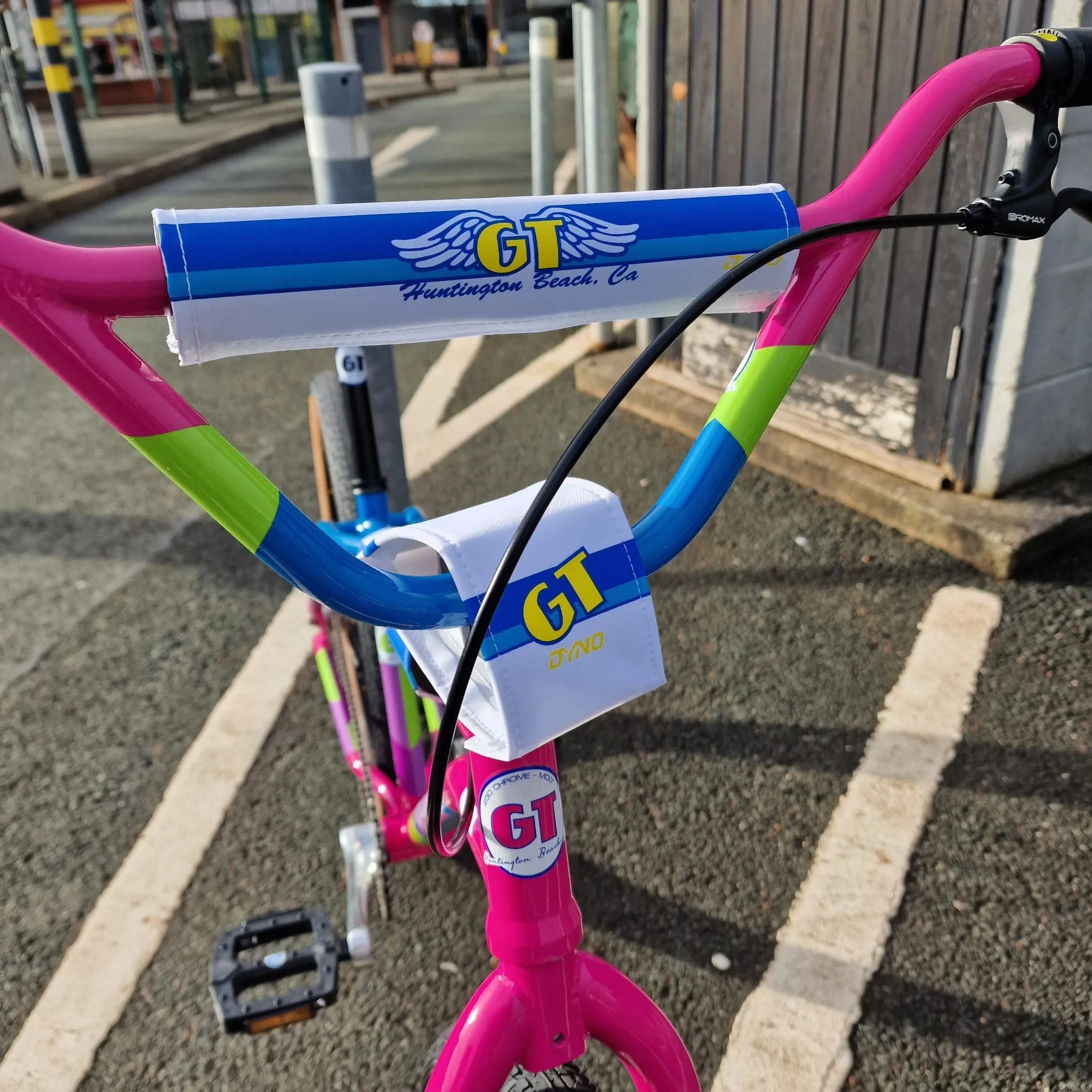GT Pro Performer Heritage 26 Inch Bike WOW