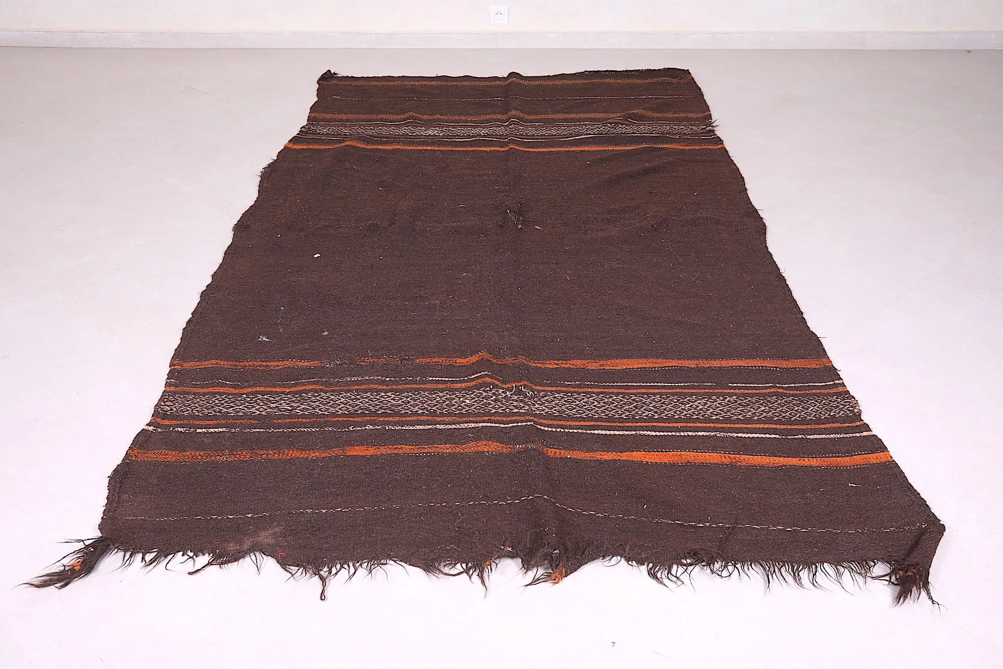 Handwoven Kilim 5.3 x 9.8 Feet – Rustic Moroccan Rug