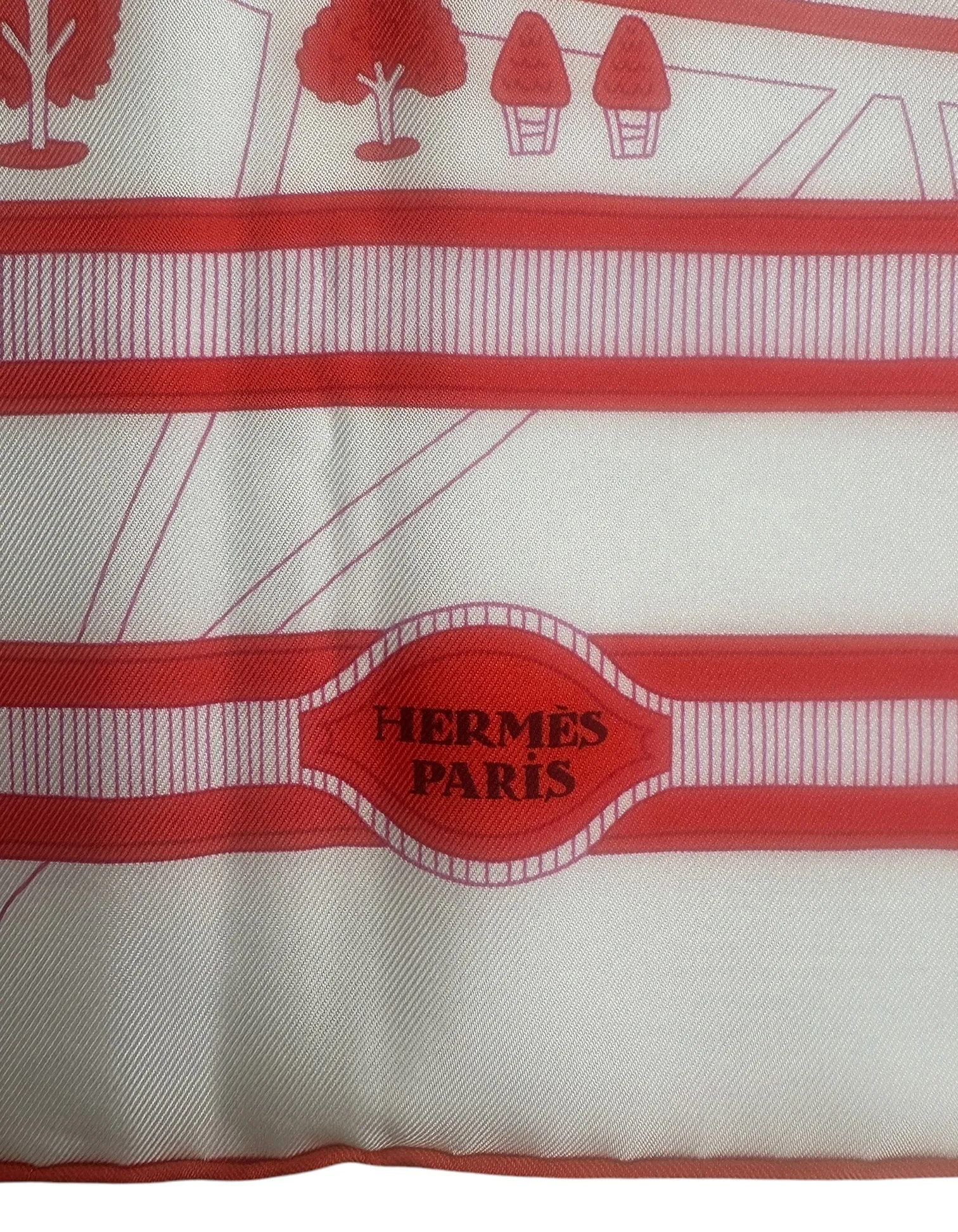 Hermes NEW Les Nouveaux Amoureux de Paris 90cm Silk Scarf