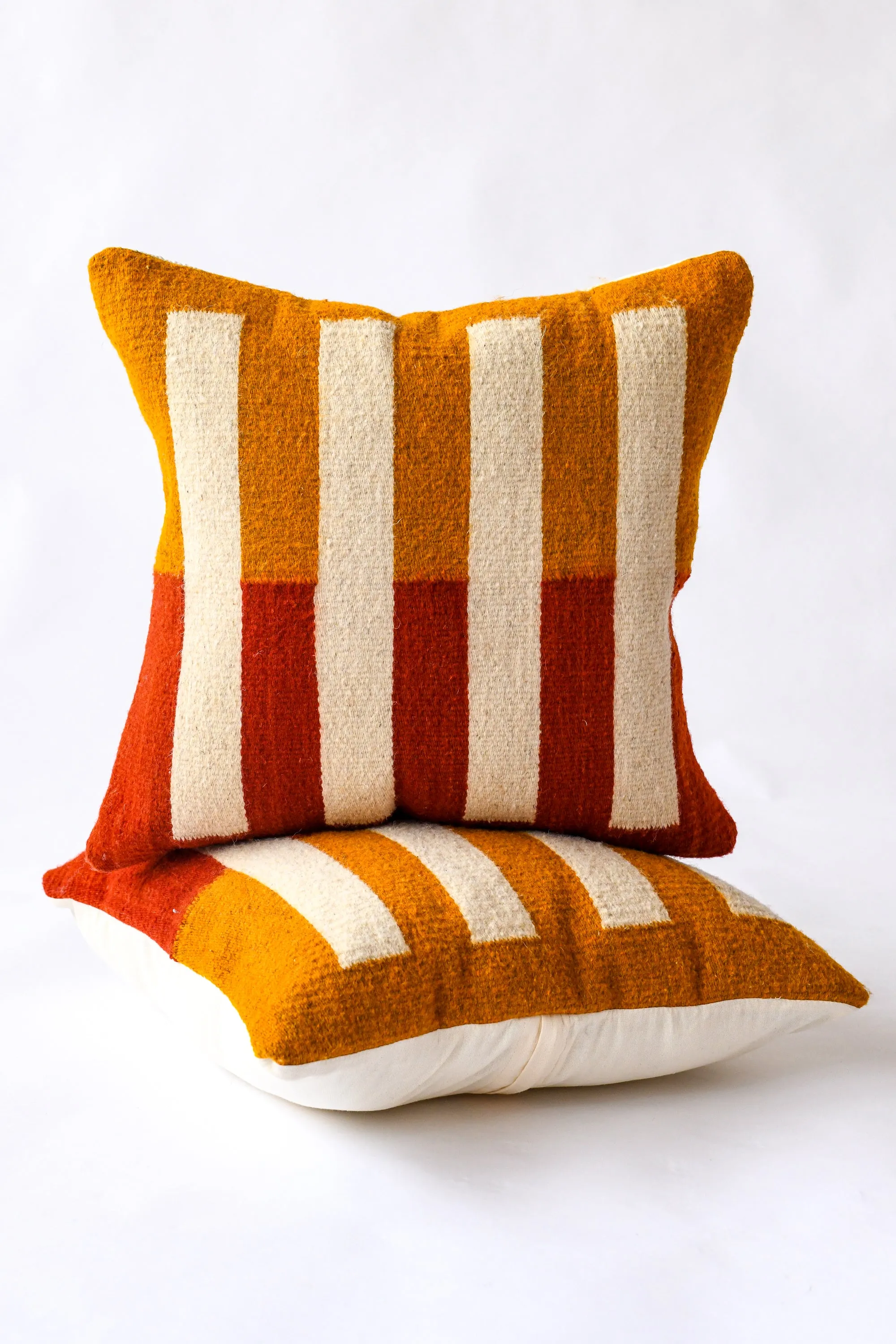 LOOM Imports Wool Tri Colored Pillow Nº1