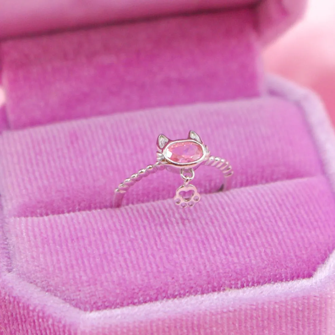 Lovely Cat Paw Ring
