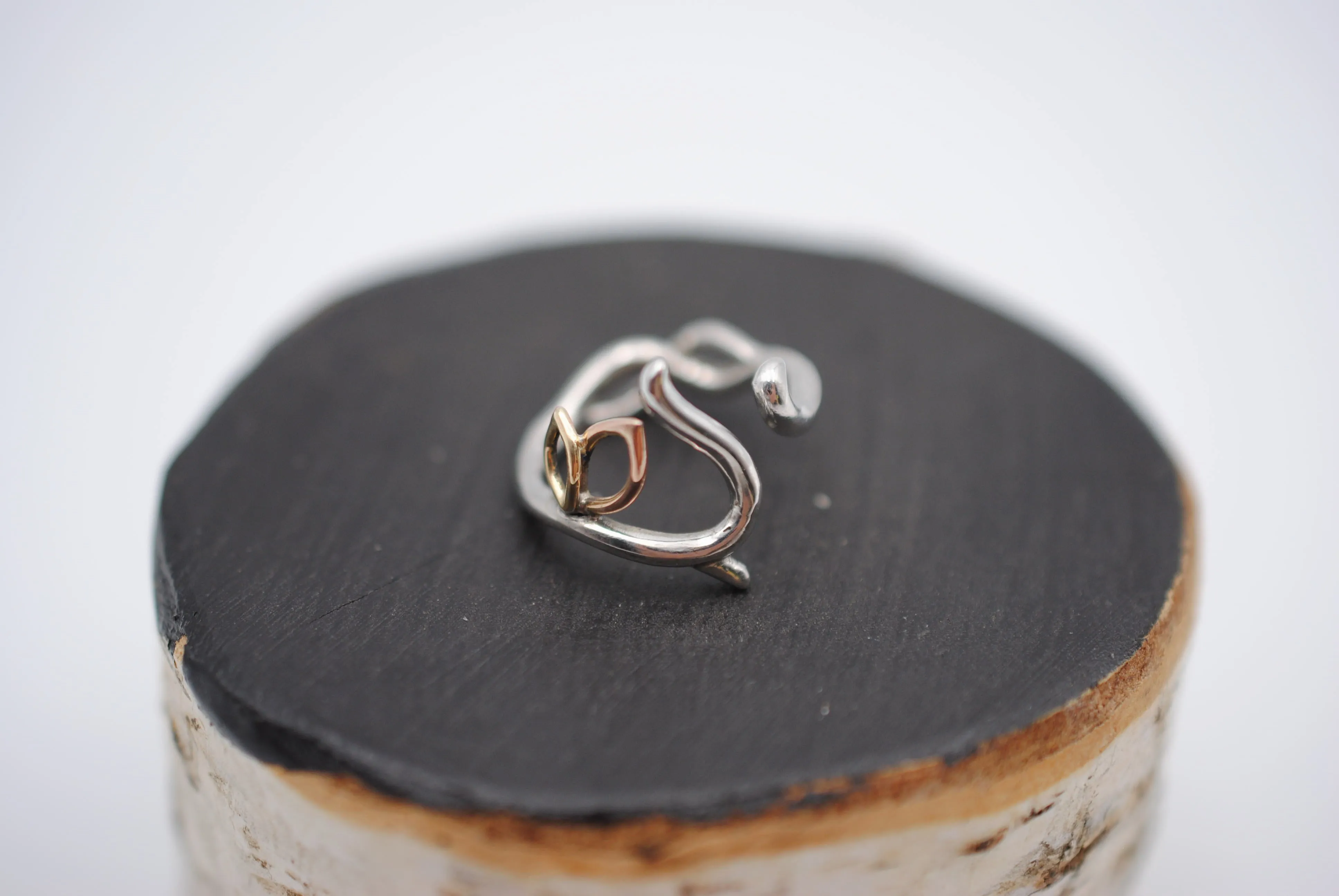 Mixed Metal Leaves Roots Ring