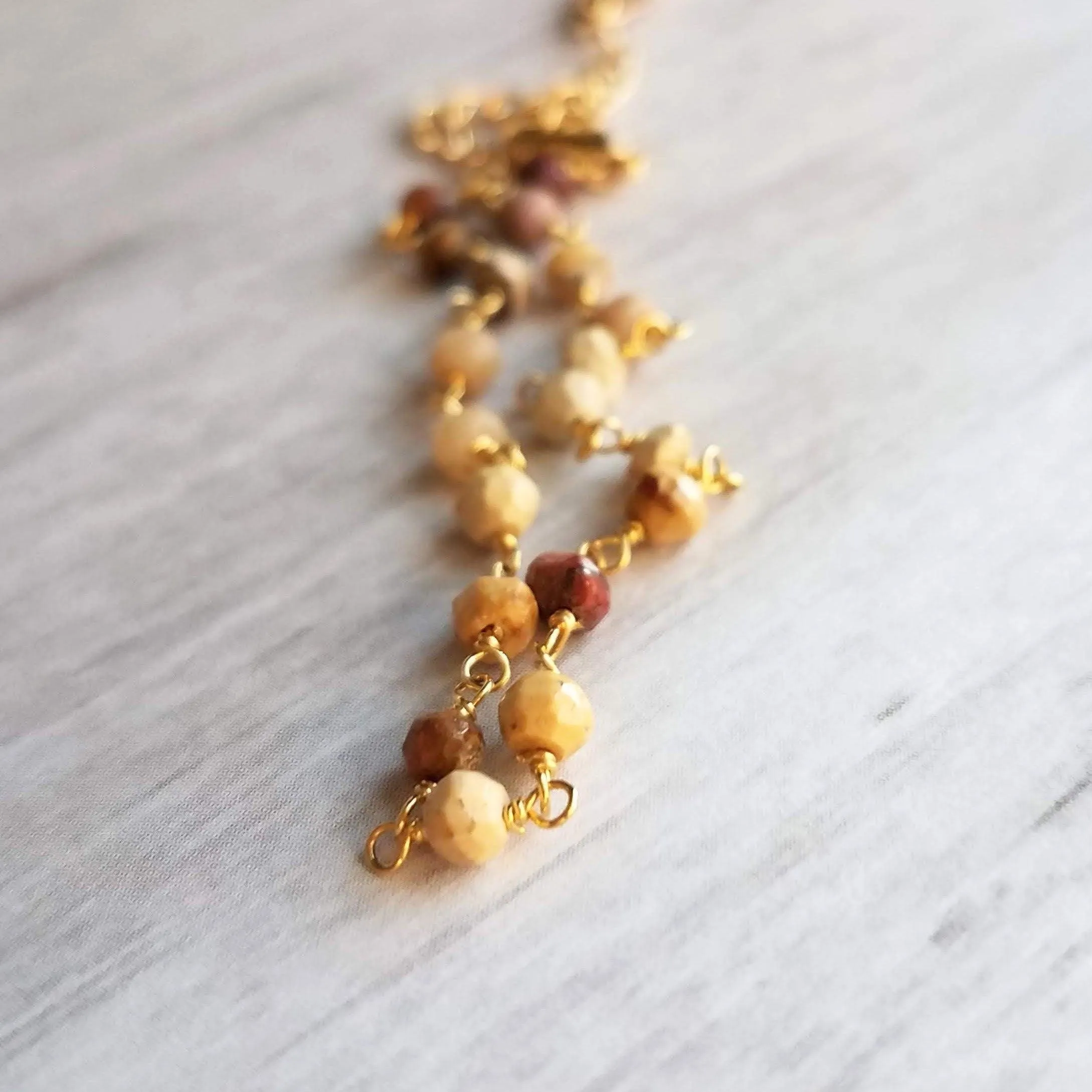 Mookaite Stone Bracelet, gemstone bracelet, small stone chain, rosary chain, mookaite bracelet, mookaite chain, Earth tone colors gold chain