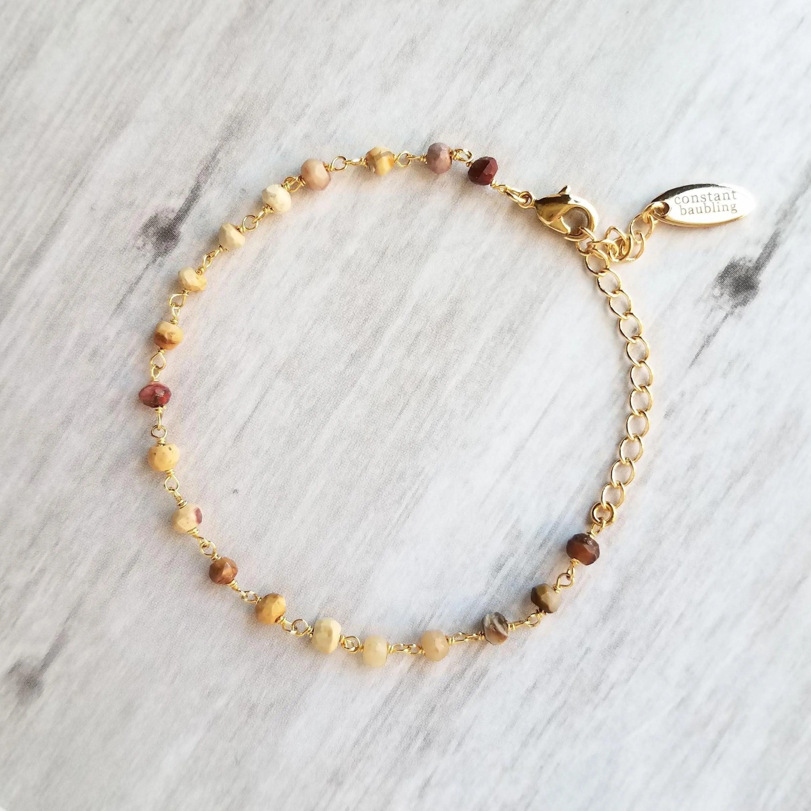 Mookaite Stone Bracelet, gemstone bracelet, small stone chain, rosary chain, mookaite bracelet, mookaite chain, Earth tone colors gold chain