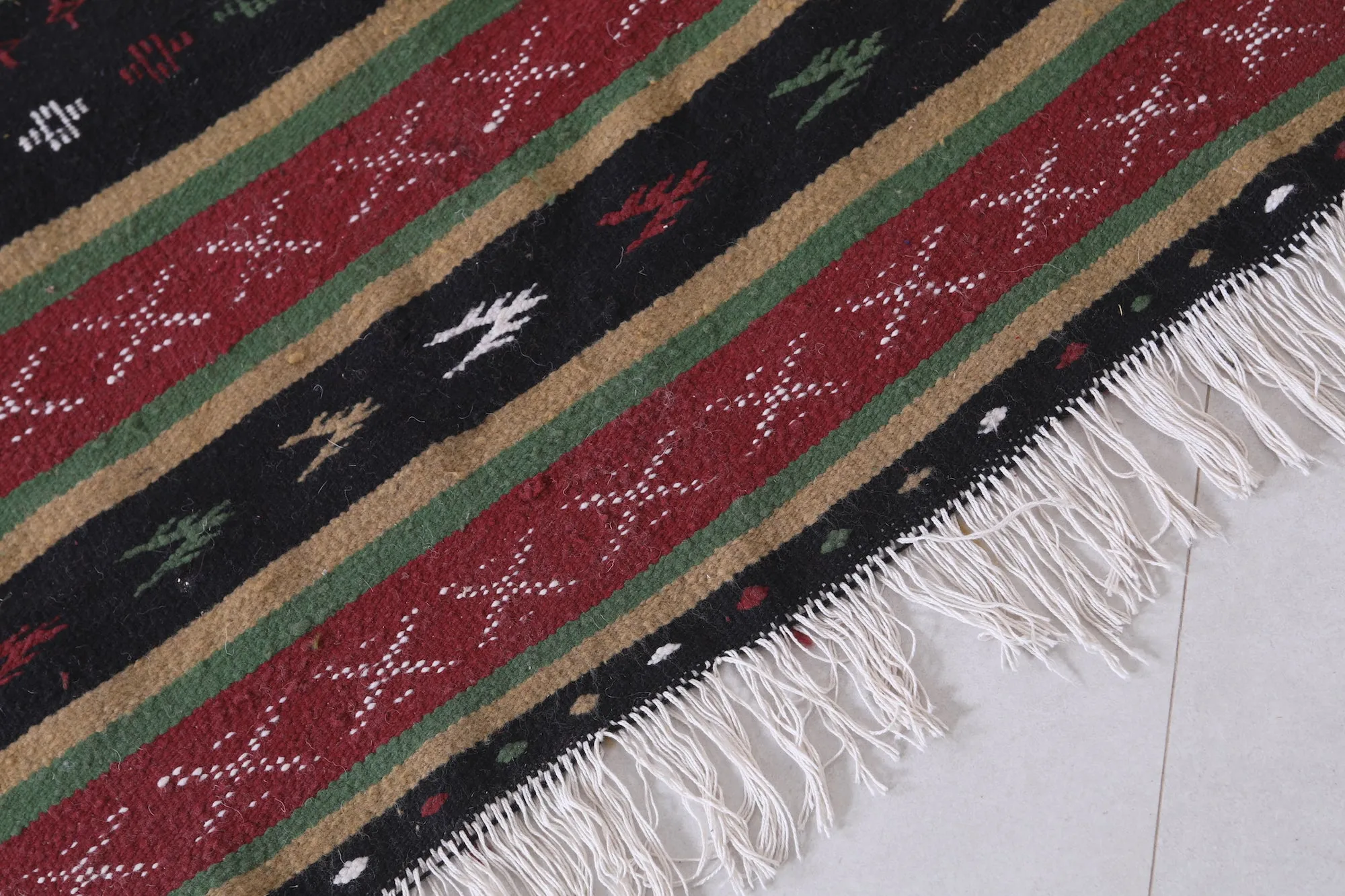 Moroccan Berber Handwoven Kilim - 3 x 6.1 ft | Traditional Rug