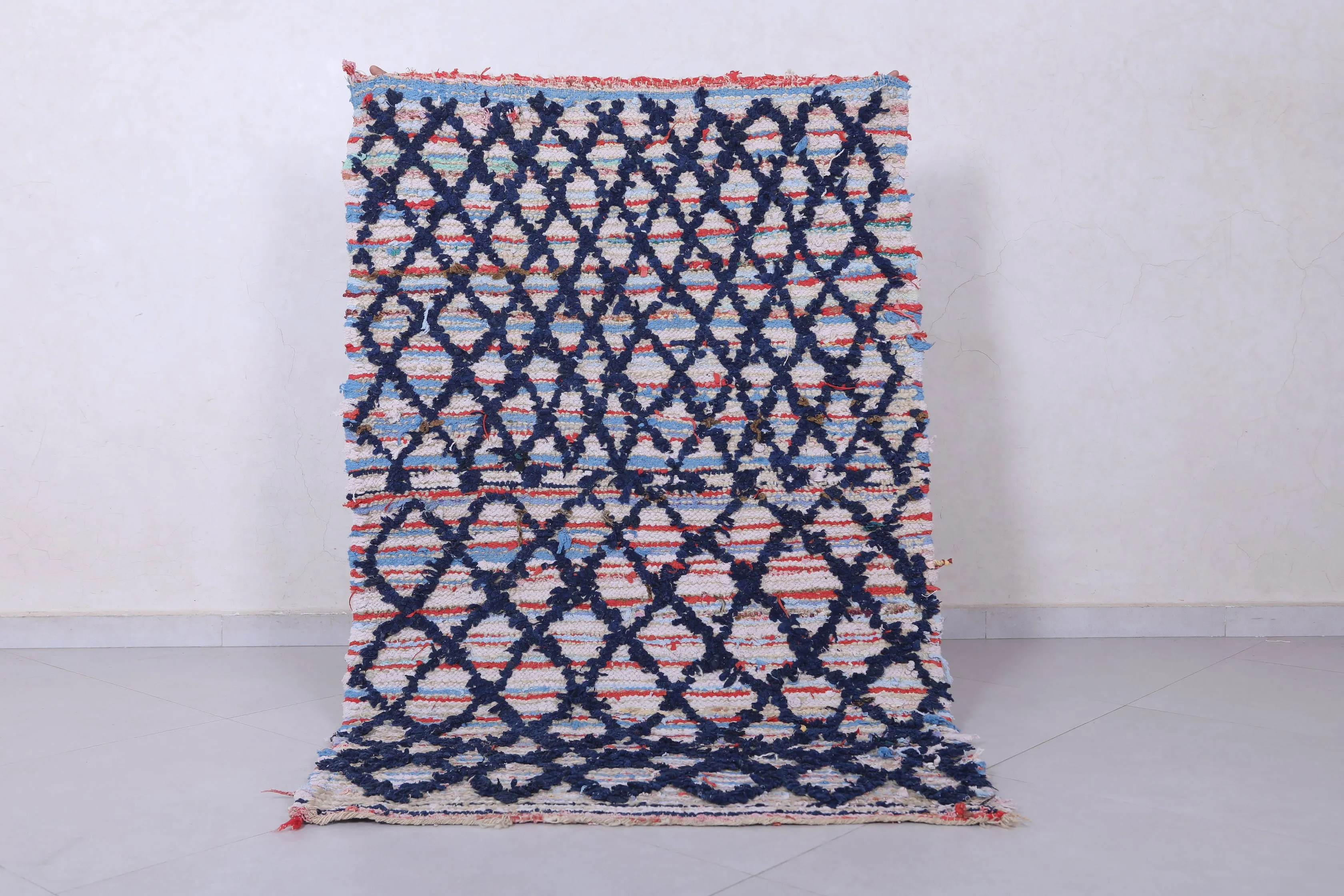 Moroccan Berber Rug - 3.5 X 5.6 Feet | Diamond Motif