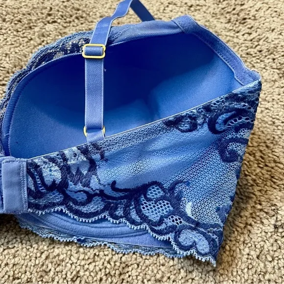 NWT! Natori Feathers Lace Underwire Bra in Color: Smoky Iris/Dolphin. Size 36DD
