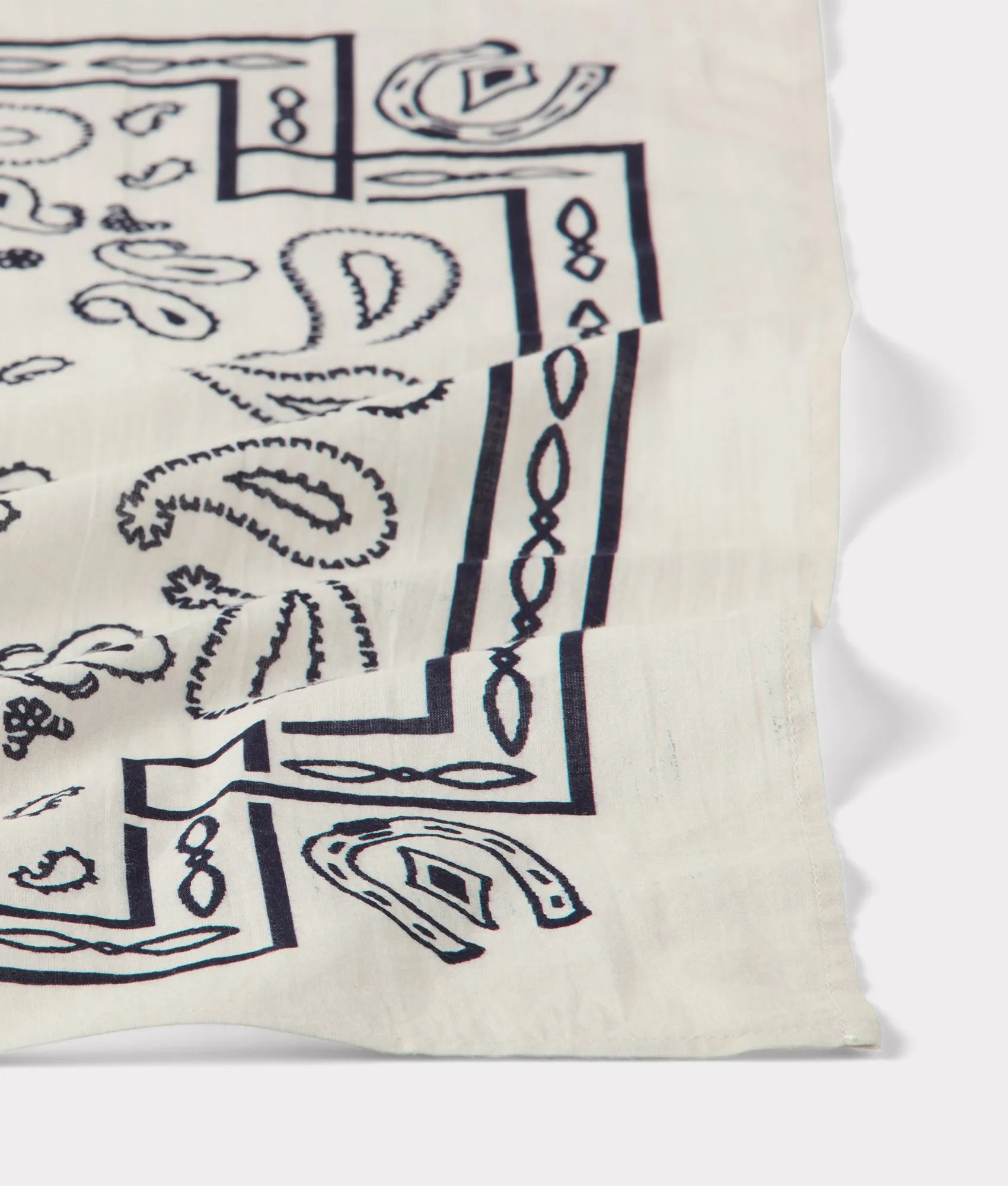 Paisley Bandana :: Natural