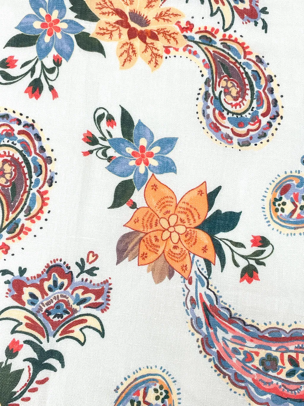 Paisley Floral Handkerchief Light Weight 100% Linen Fabric By The Yard/CL1107