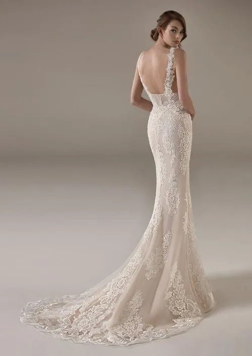 Pronovias Privee: Franca (Clearance)