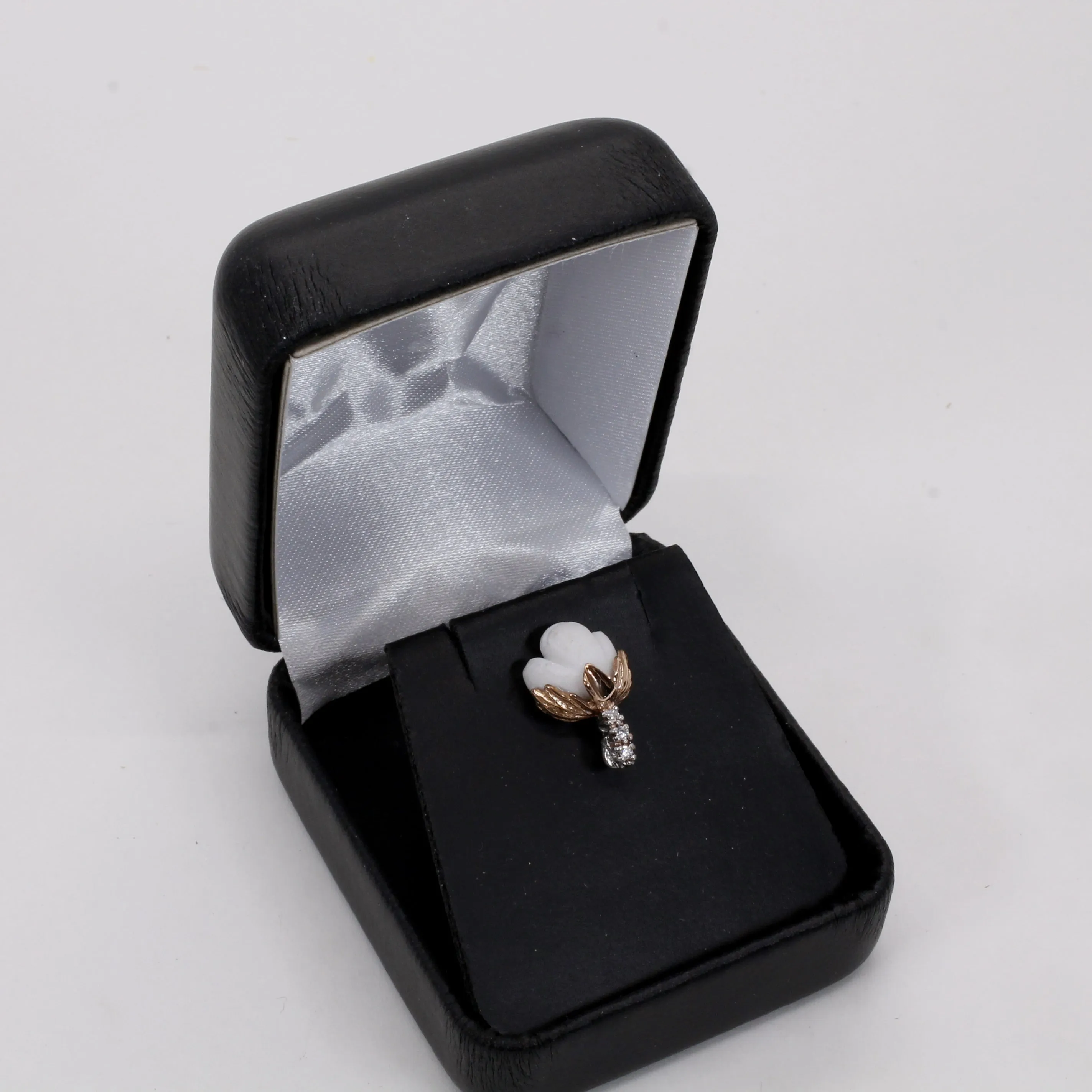 Rose Gold Cotton Cotton Boll Tie Tack with a Diamond Stem