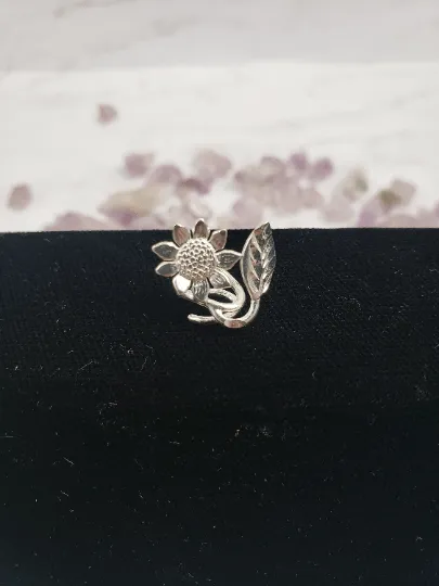 Sterling Silver Pendant ( Flower & Leaf)