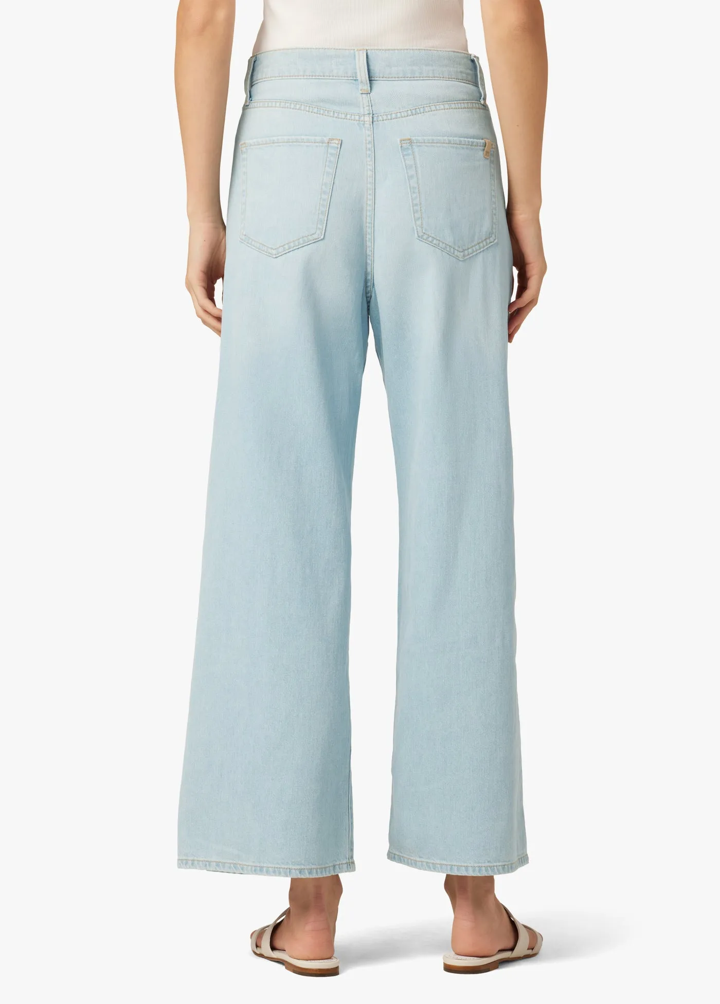 THE PLEATED WIDE LEG ANKLE