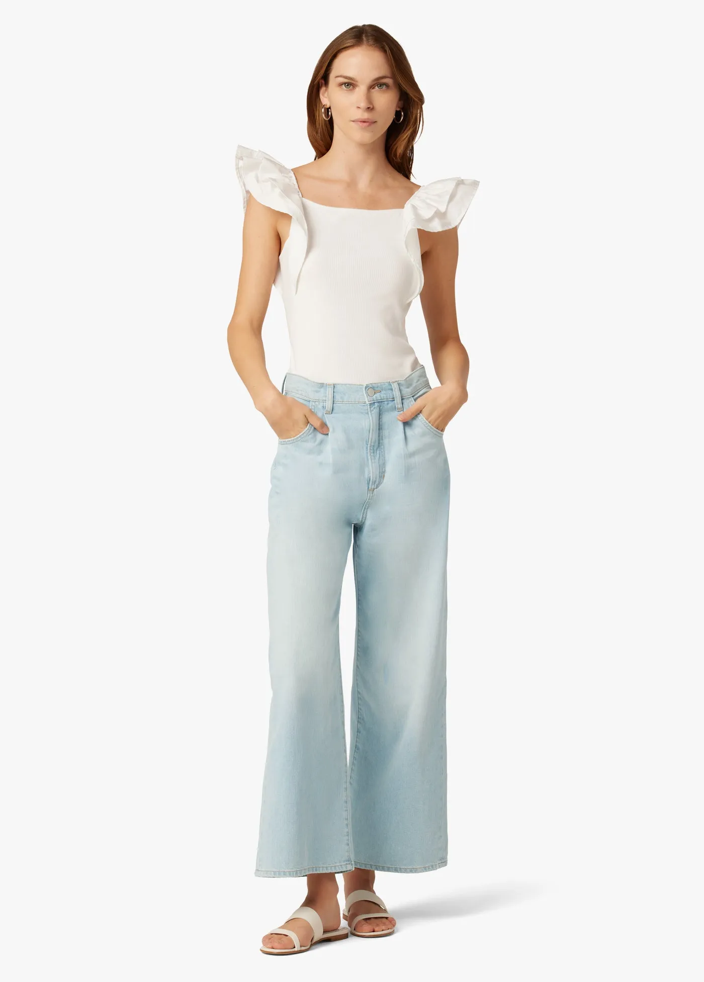 THE PLEATED WIDE LEG ANKLE