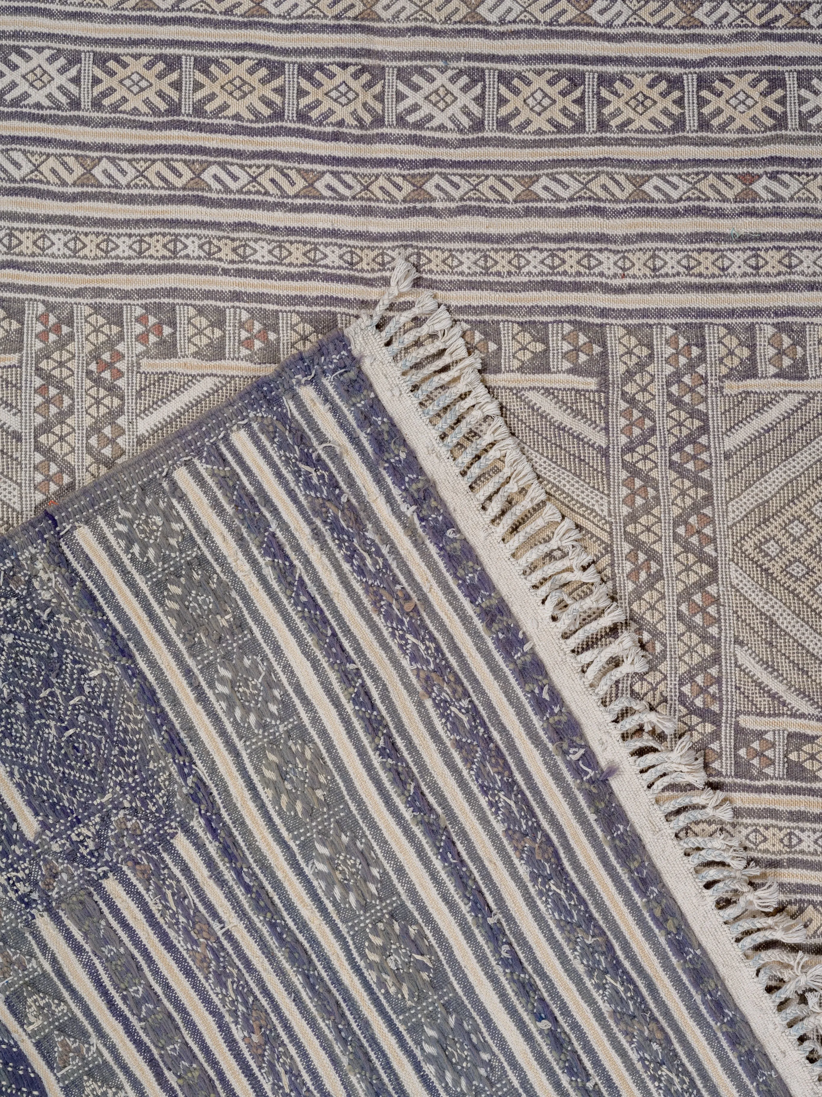 Tifelt Hazy Blue Kilim