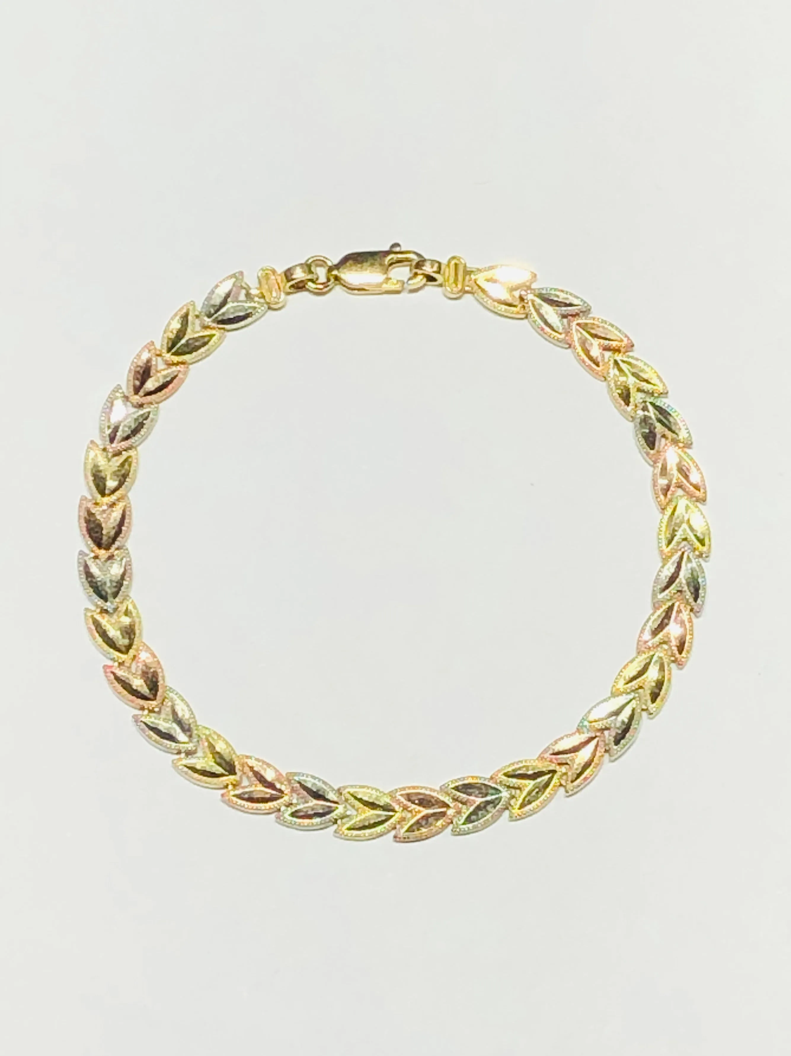 Tri-Color Full Leaf Bracelet (14K)