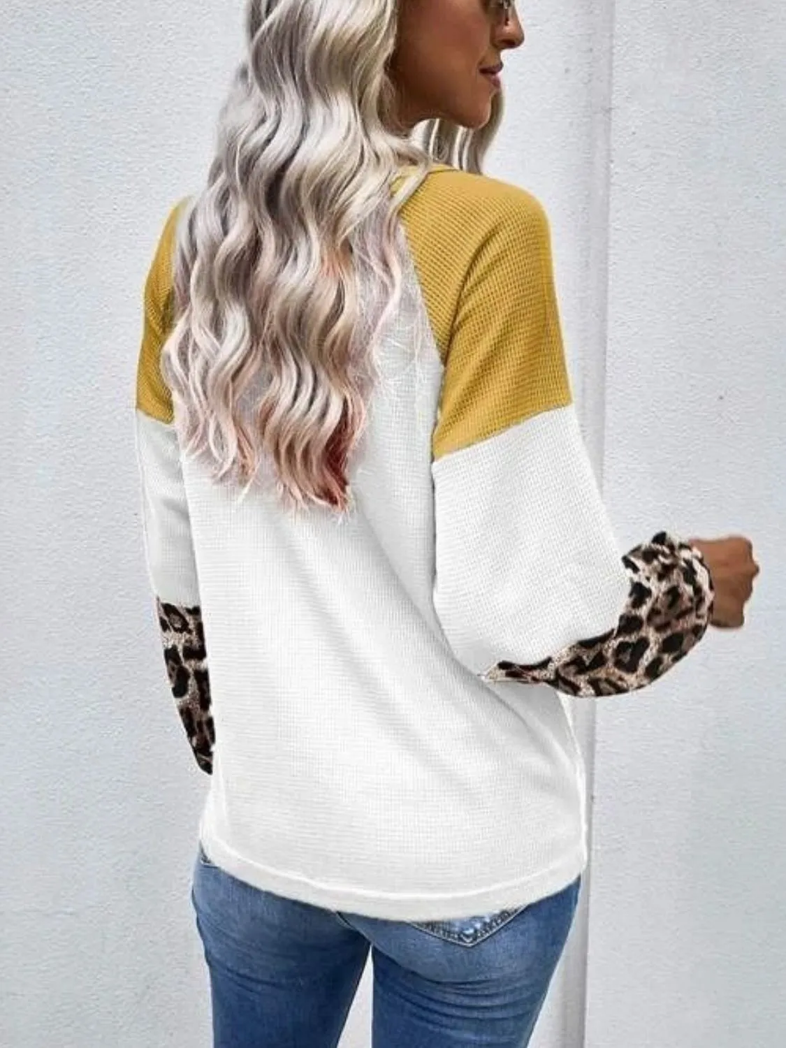 Twisted Color Block Round Neck Long Sleeve Top (2 Colors)