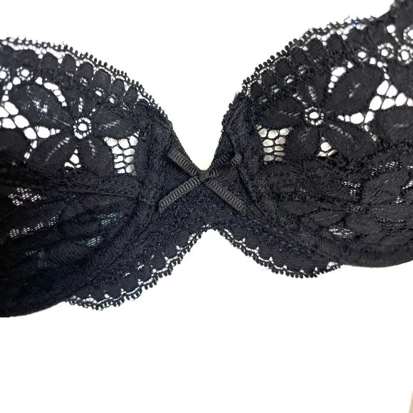 Vintage Lou Bra from Paris France Dainty Daisy Lace flowers &amp; Bows Black 34B 36C