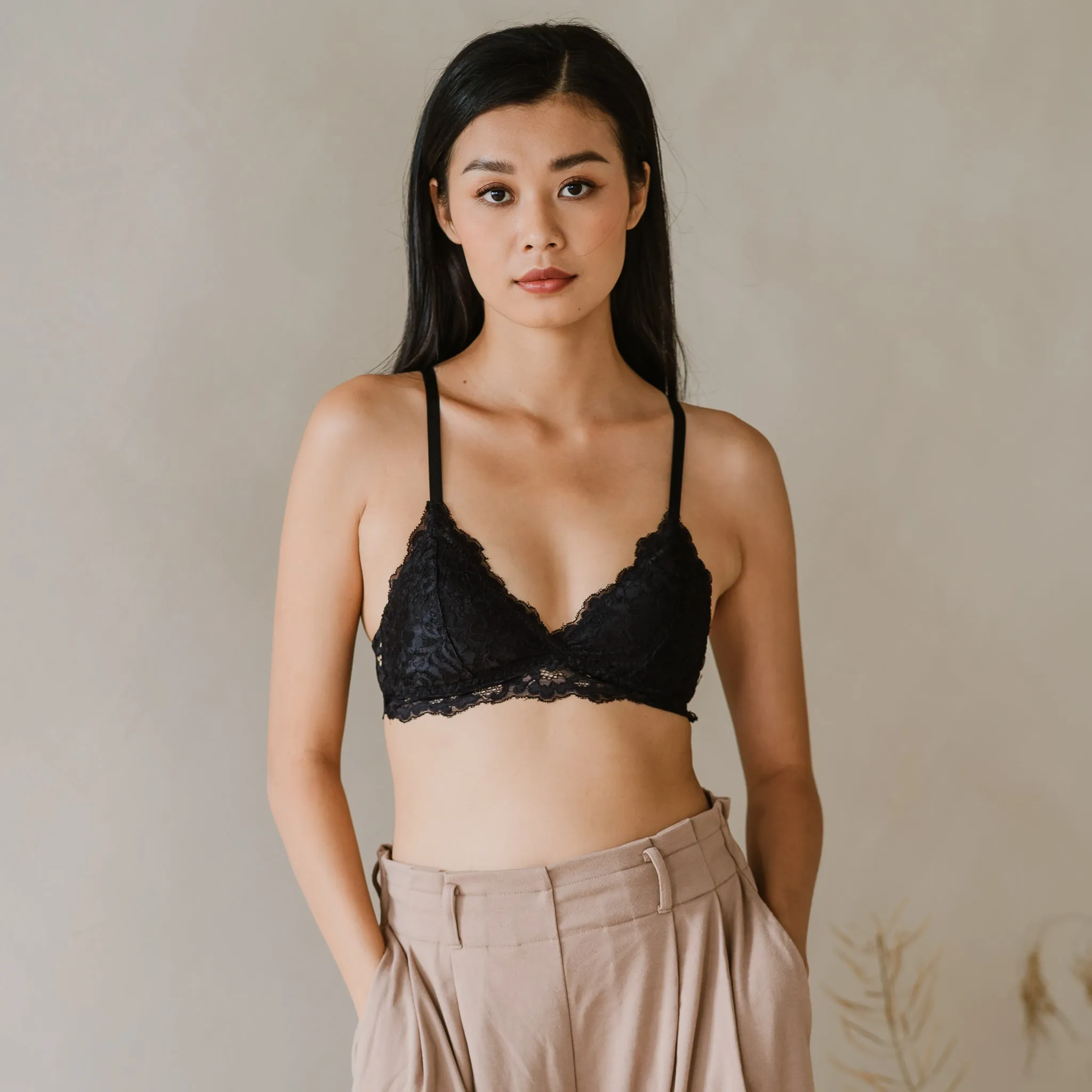 Waltz In Lace! Lightly-Lined Bralette in Black (Size XL only)