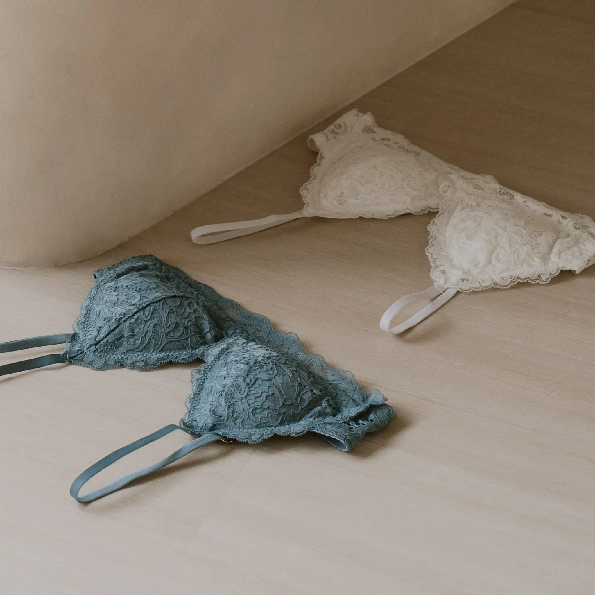 Waltz In Lace! Lightly-Lined Bralette in White (Size XL Only)
