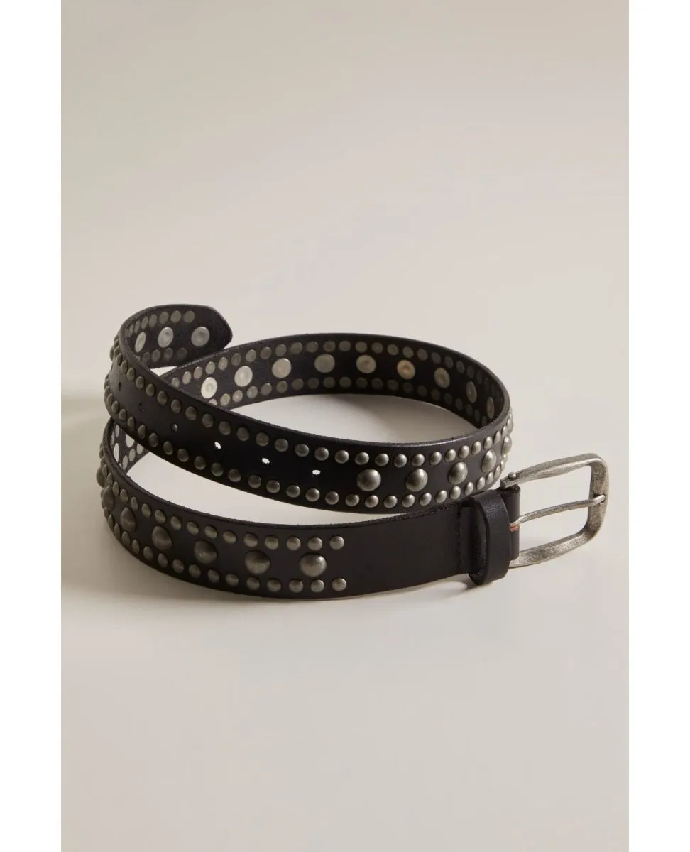 WTF Sola Stud Black Belt